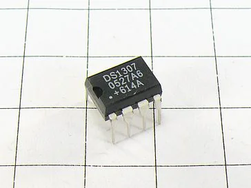 Микросхема DS1307