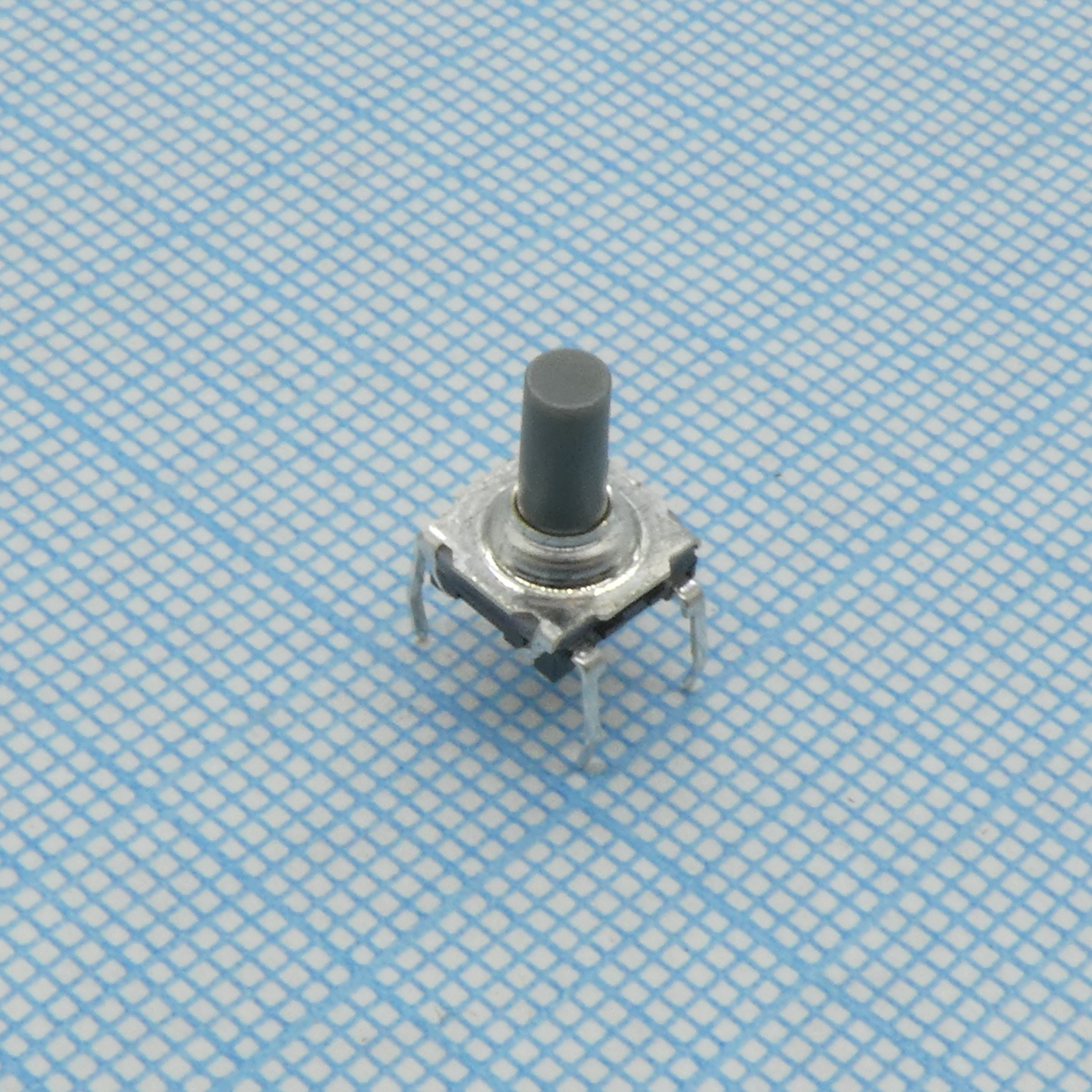 KSL0M211 LFTR - Кнопка тактильная 7.3Х7.4Х9.9мм  0.05А 32В 1.4H 100000циклов монтаж в отверстие