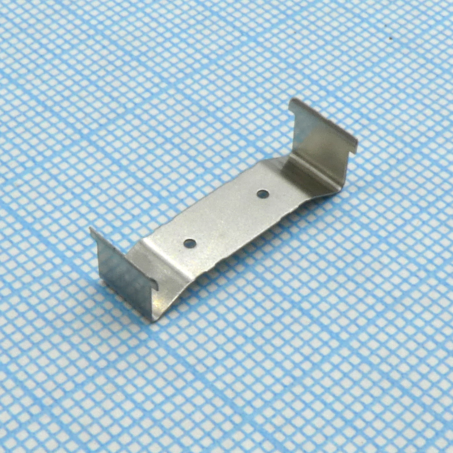 B66206A2010X - E20/10/6 скоба