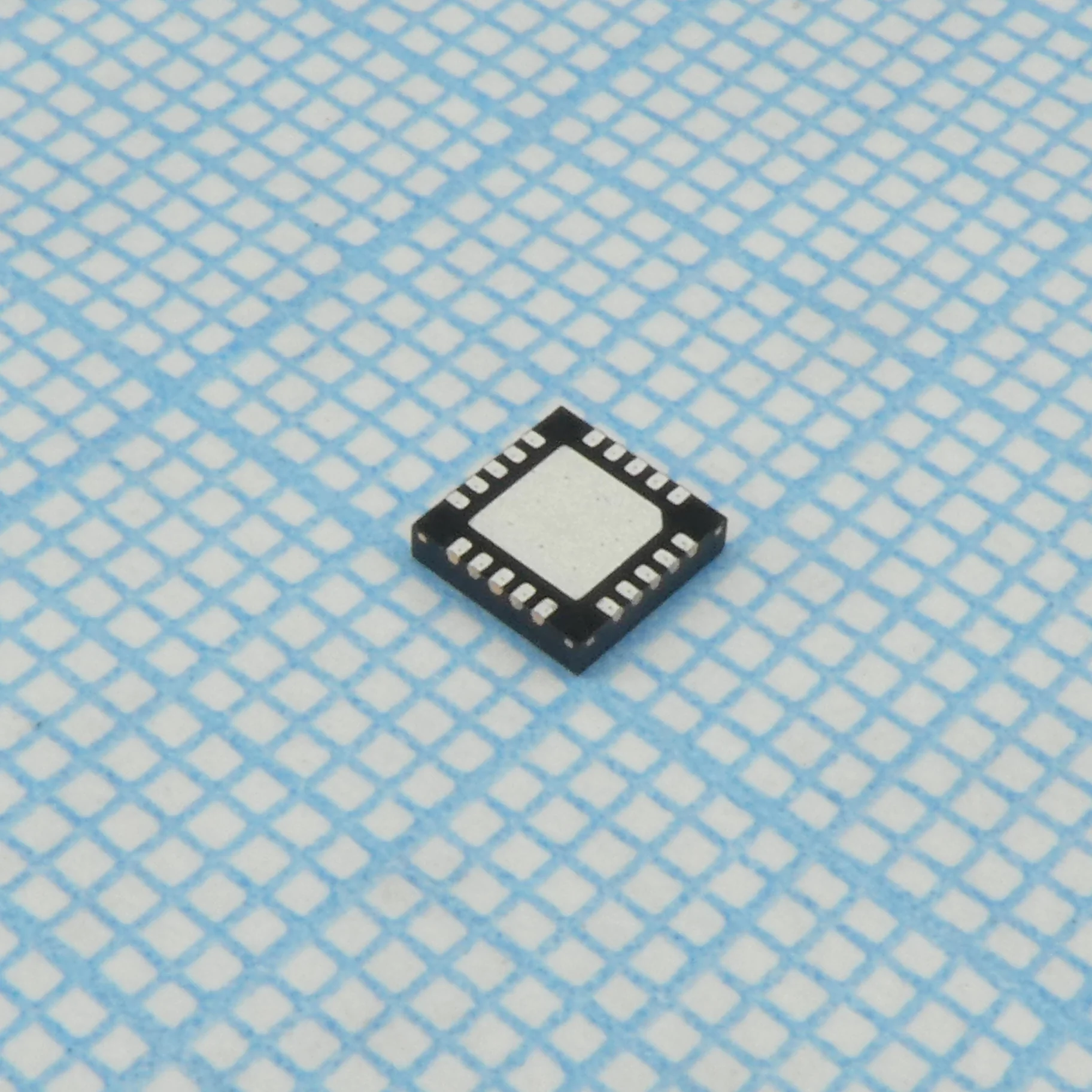 SI4463-C2A-GMR - Приемопередатчик FSK/GFSK/GMSK/MSK/OOK электропитание 3.3В 20-Pin QFN EP лента на катушке
