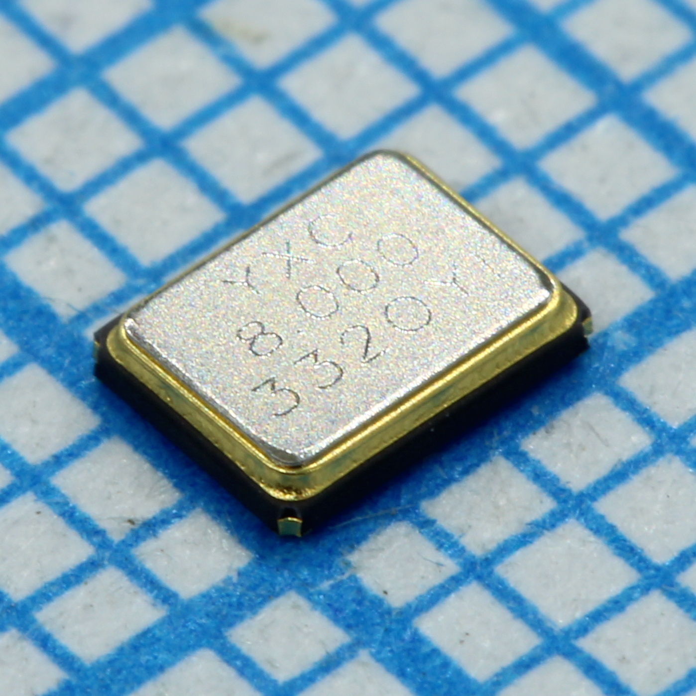 X32258MOB4SI - Резонатор кварцевый 8.0МГц, ±10ppm... ±30ppm, 12пФ, SMD3225, -40...+85C