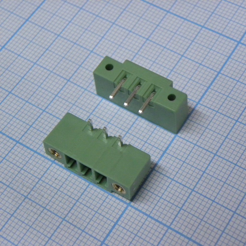 15EDGRM-3.81-03P-14-00A(H) - Разъемный клеммный блок на плату, 3 контакта. Серия 15EDGRM-3.81