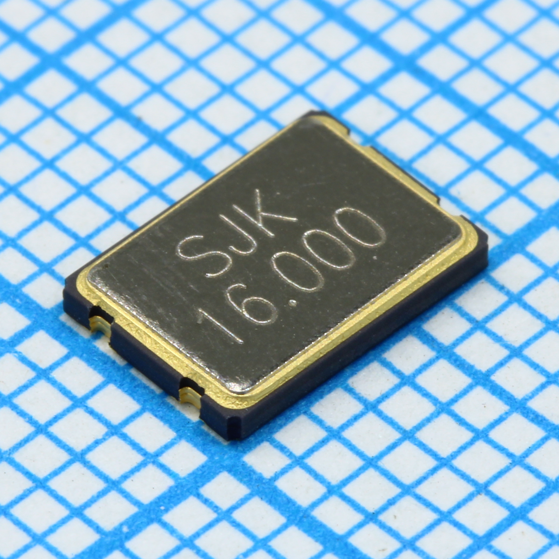 SJK-6F-16.000-16-30-30-B-50 - Резонатор кварцевый 16МГц