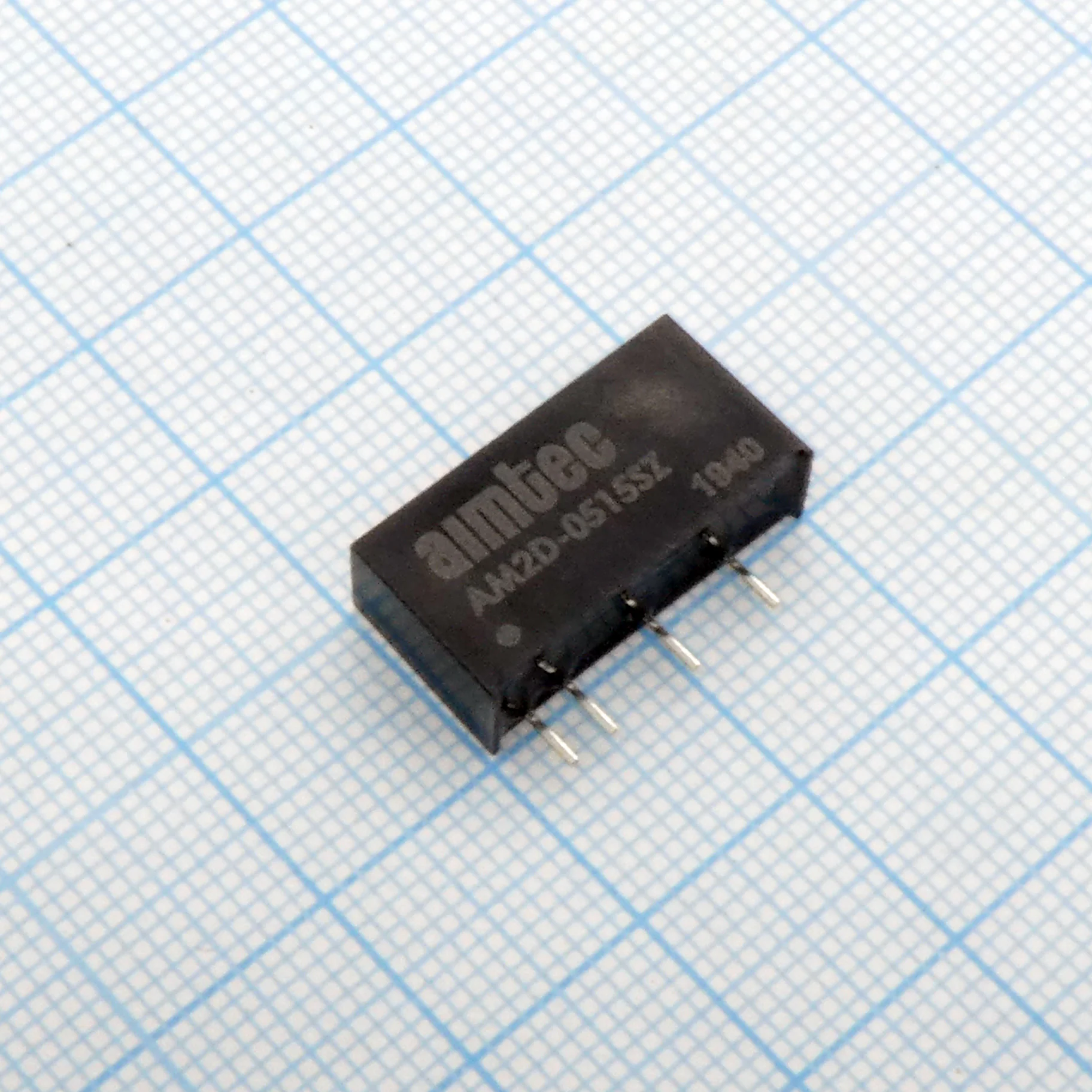AM2D-0515SZ - DC/DC, 2Вт, вход 4.5…5.5В, выход 15В/0.134А, изоляция 1000В DC, КПД 82%, максимальная емкостная нагрузка не более 470мкФ, SIP7, 19.5x6x10мм, -40…85°C, пластик