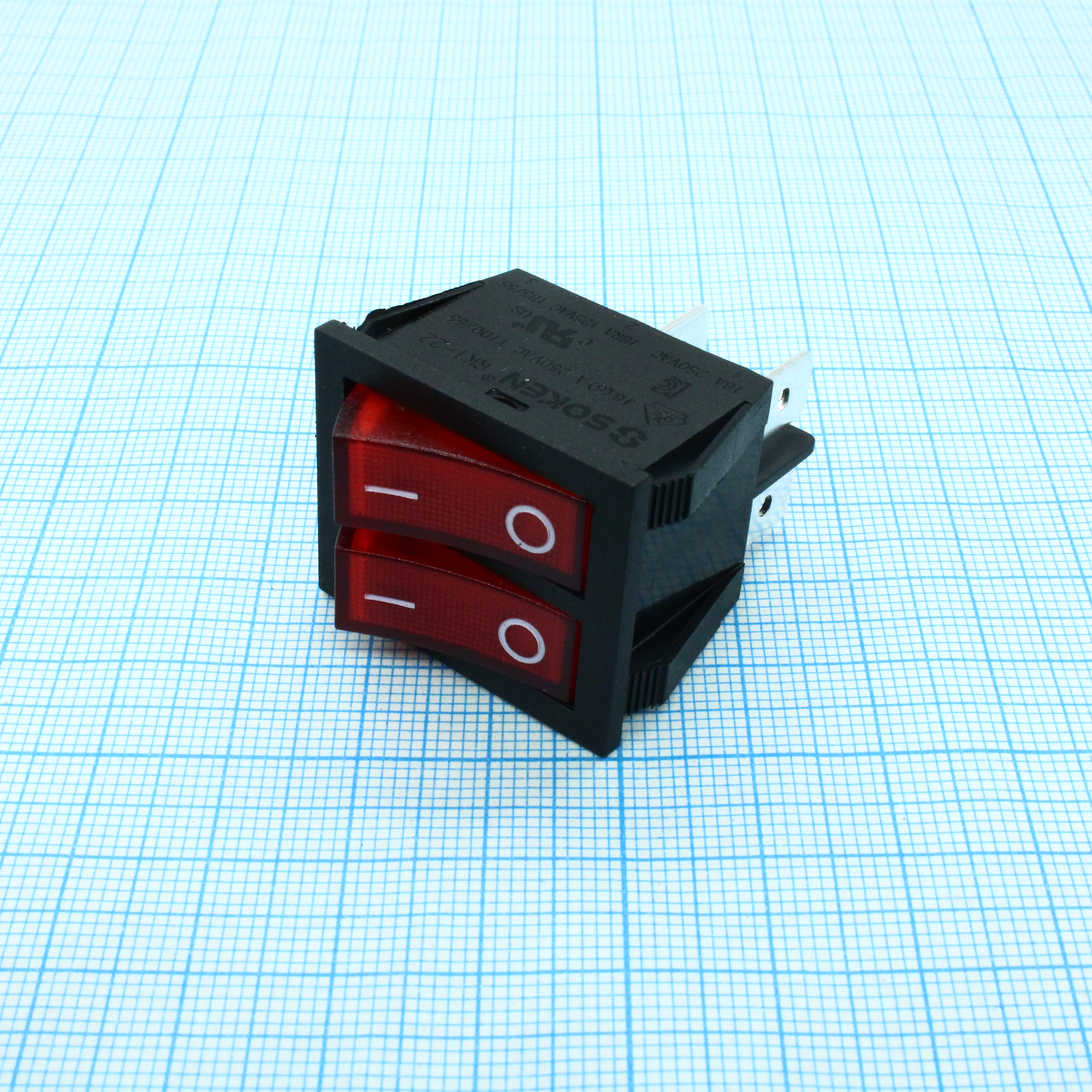 RK1-22 1X1X2 B/R"0-" - Выключатель клавишный ON-OFF без подсветки цвет корпуса (черный) цвет кнопки (красный)