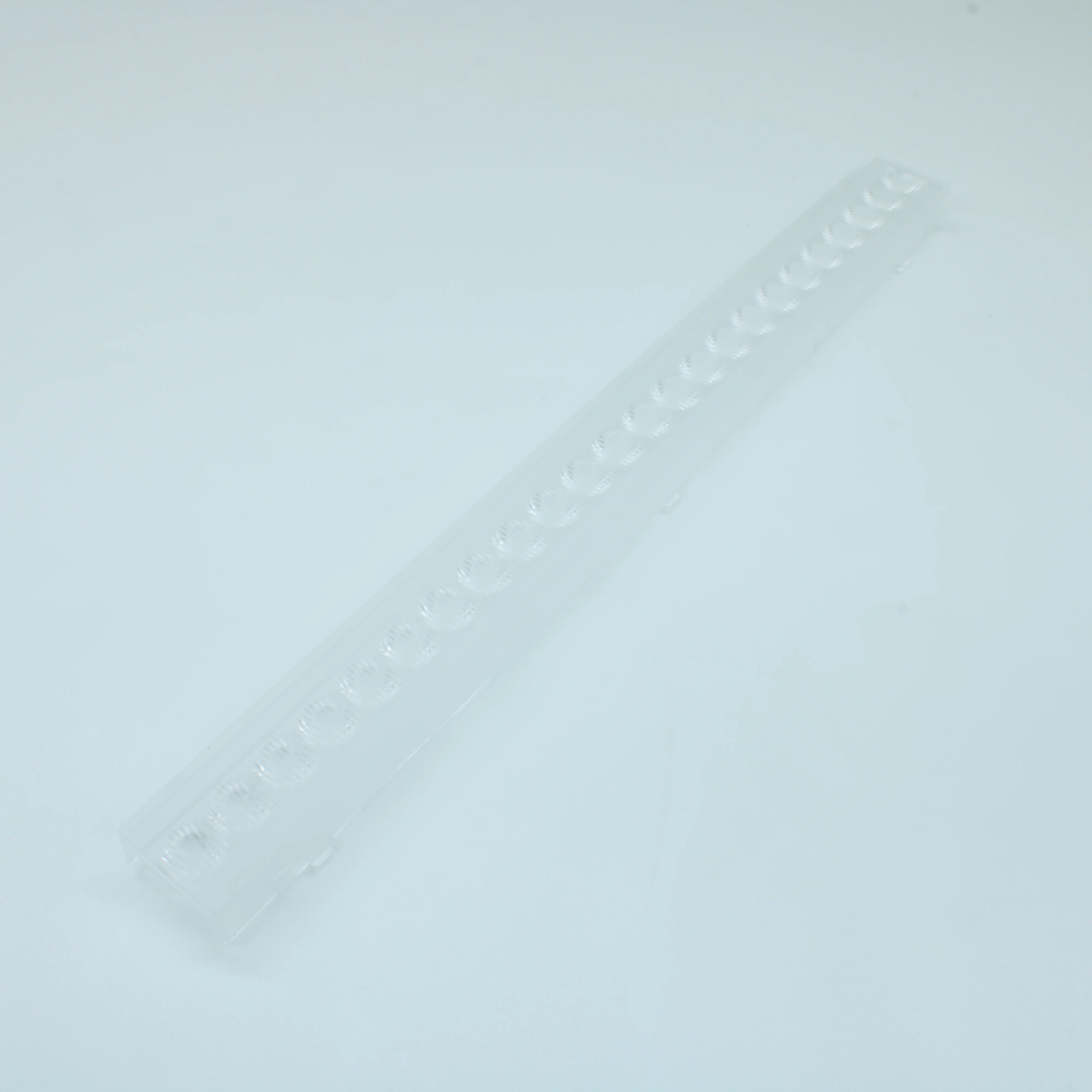 ASL280D26H24LED1560G - Линейная линза для светодиодов 2835/3030, эфф=88%, ~15°x60°, 280x26mm H:13,43mm, PMMA