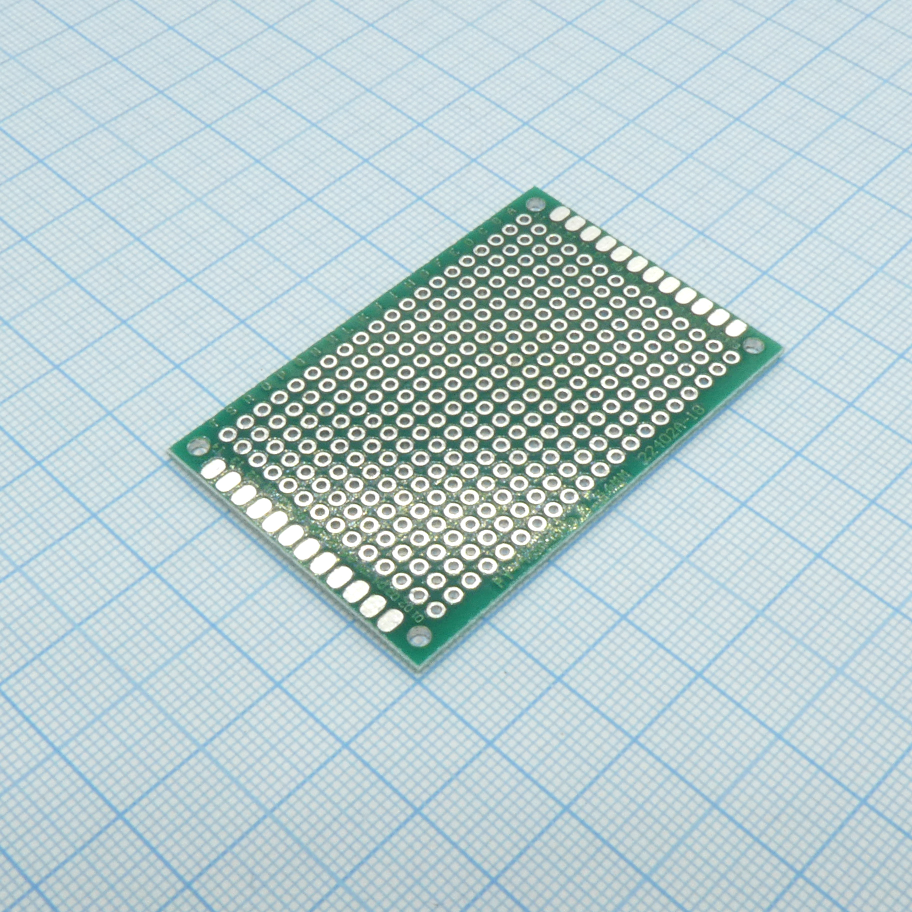 Плата макетная  40мм х 60мм - Двухсторонняя макетная плата с шагом между отверстий 2,54 мм