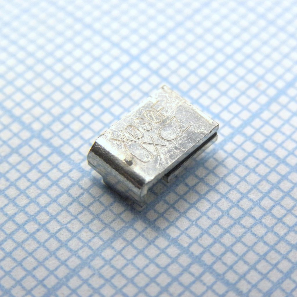 SMD030F-2 - Самовосстанавливающийся предохранитель PTC 0.3A(hold) 0.6A(trip) 60VDC 10A 1.7W 3s 1.2Ohm SMD