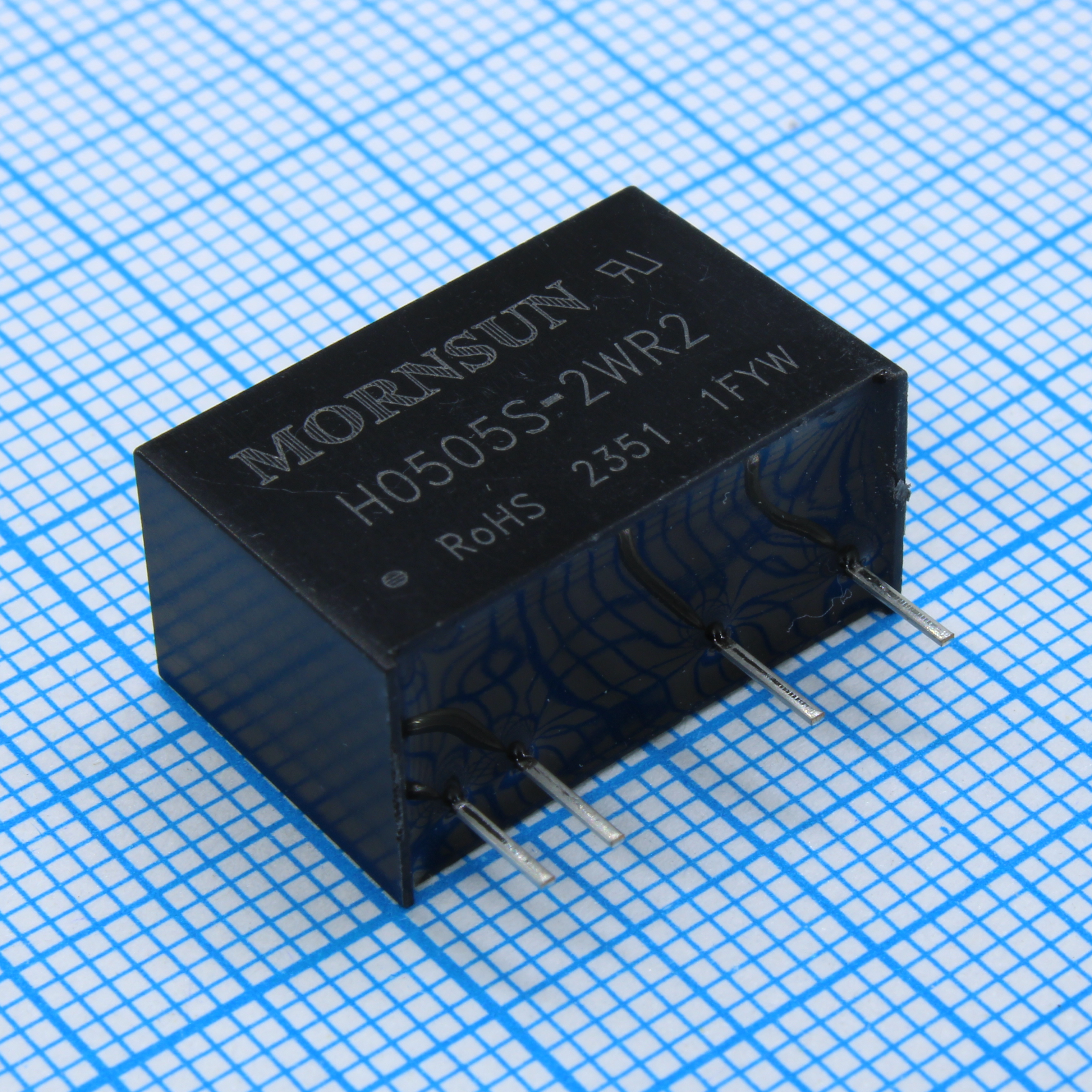 H0505S-2WR2 - Преобразователь DC/DC на печатную плату 2Вт, вход 5(4.5…5.5)В, выход 5В/0.4А, изоляция 6000В DC, КПД 77% -40…+85°C