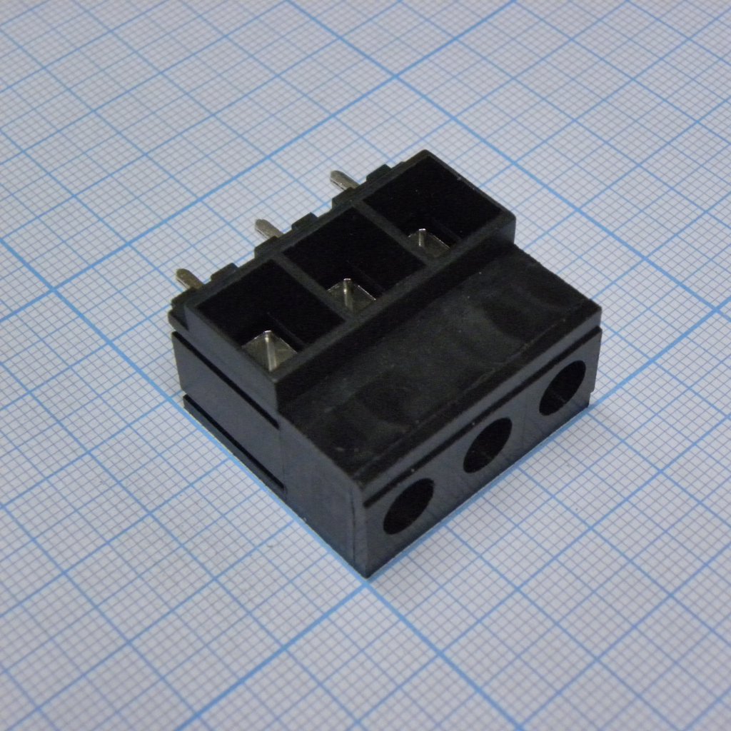 DG135T-10.16-03P-13-00A(H) - Винтовой клеммный блок c рельефной обоймой, 3 контакта. Серия DG135T-10.16