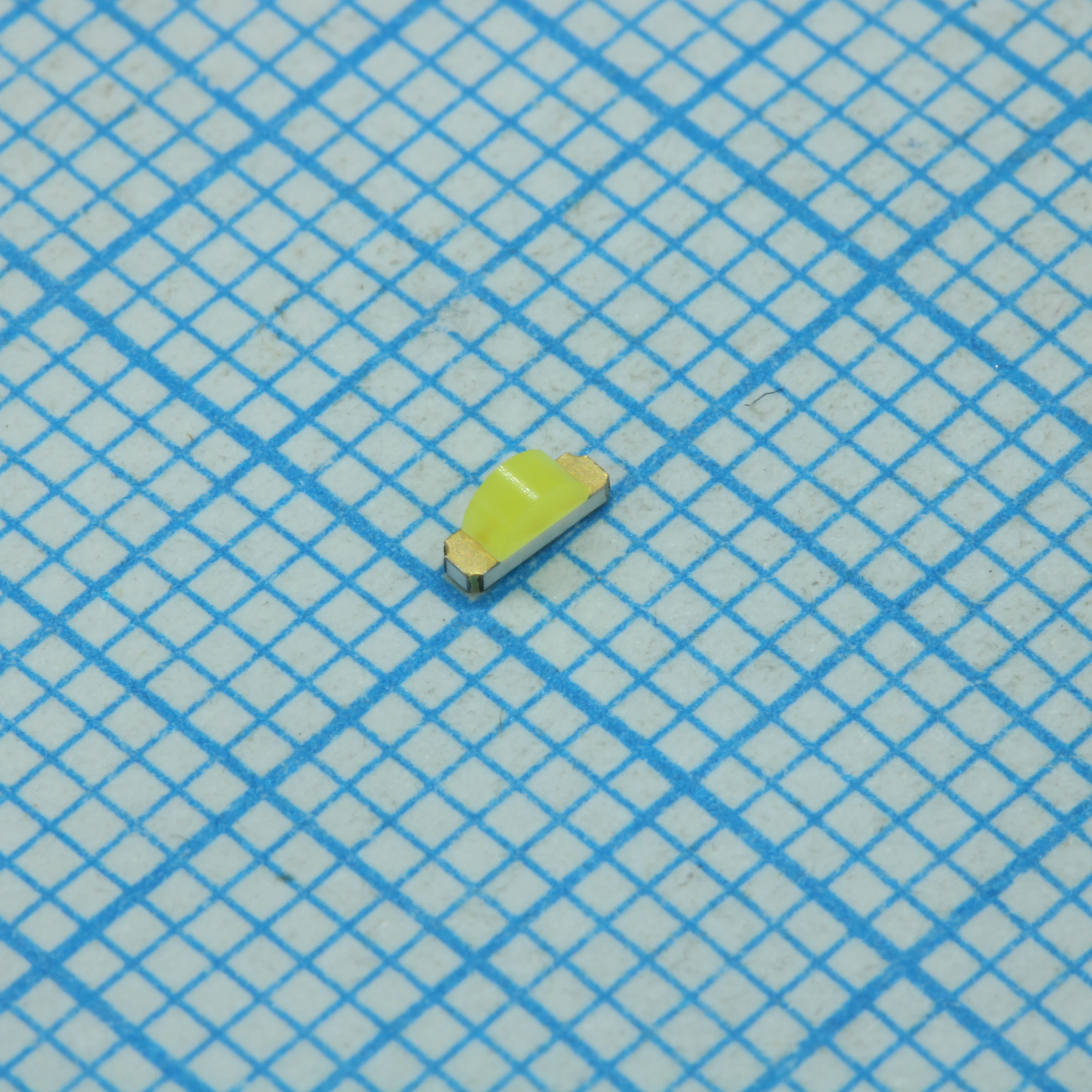 FYLS-1204UWC - Светодиод SMD 1204 белый 450мКд 110° CCT:7000K