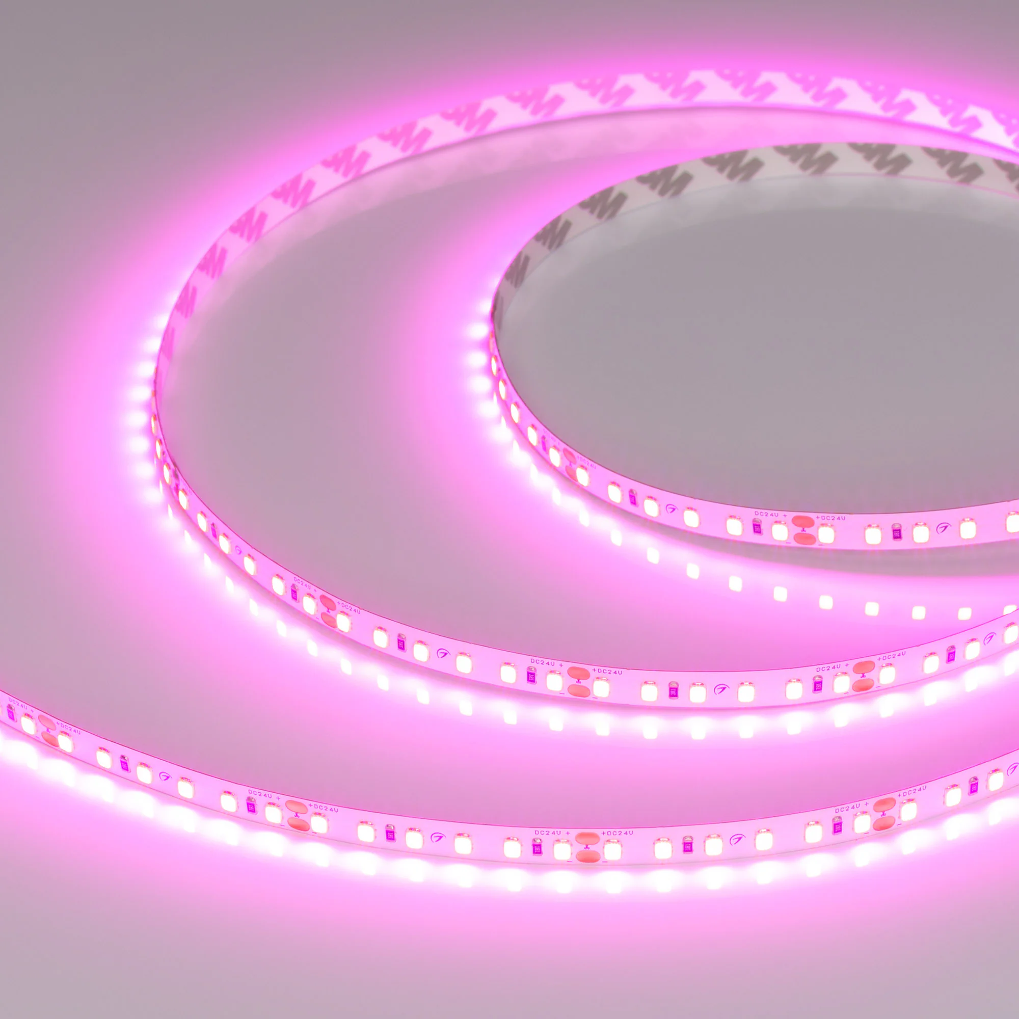 Лента RT-A120-8mm 24V Magenta (9.6 W/m, IP20, 2835, 5m) 043381 - Светодиодная лента RT-A120, открытая. Светодиоды 2835, 120 шт/м (600 шт на 5 м), белая плата, ширина 8 мм, скотч 3M. Цвет ПУРПУРНО-РОЗОВЫЙ, угол 120°. Питание 24V, мощность 9.6 Вт/м (48 Вт н