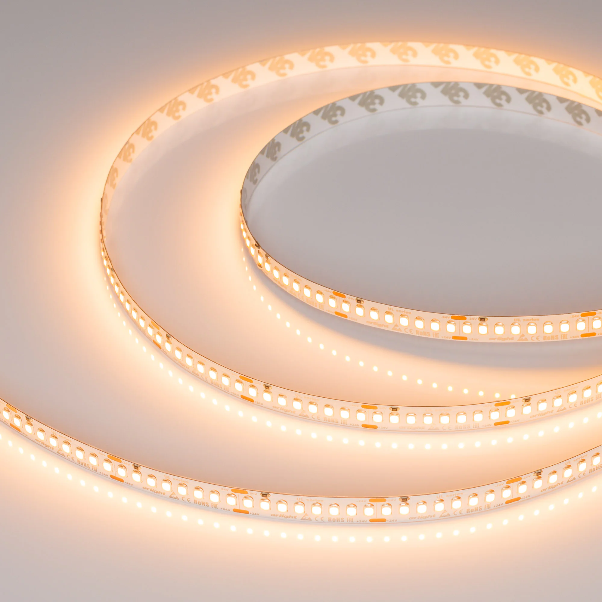 Лента UL-A200-10mm 24V Warm2400 (20 W/m, IP20, 5m) 037223 - Светодиодная лента UL-A200, открытая. Светодиоды 2835, 200 шт/м (1000 шт на 5 м). Белая плата 10 мм, скотч 3M. Цвет теплый 2400 K, CRI> 90, угол рассеивания 120°. Напряжение питания 24 В, мощност