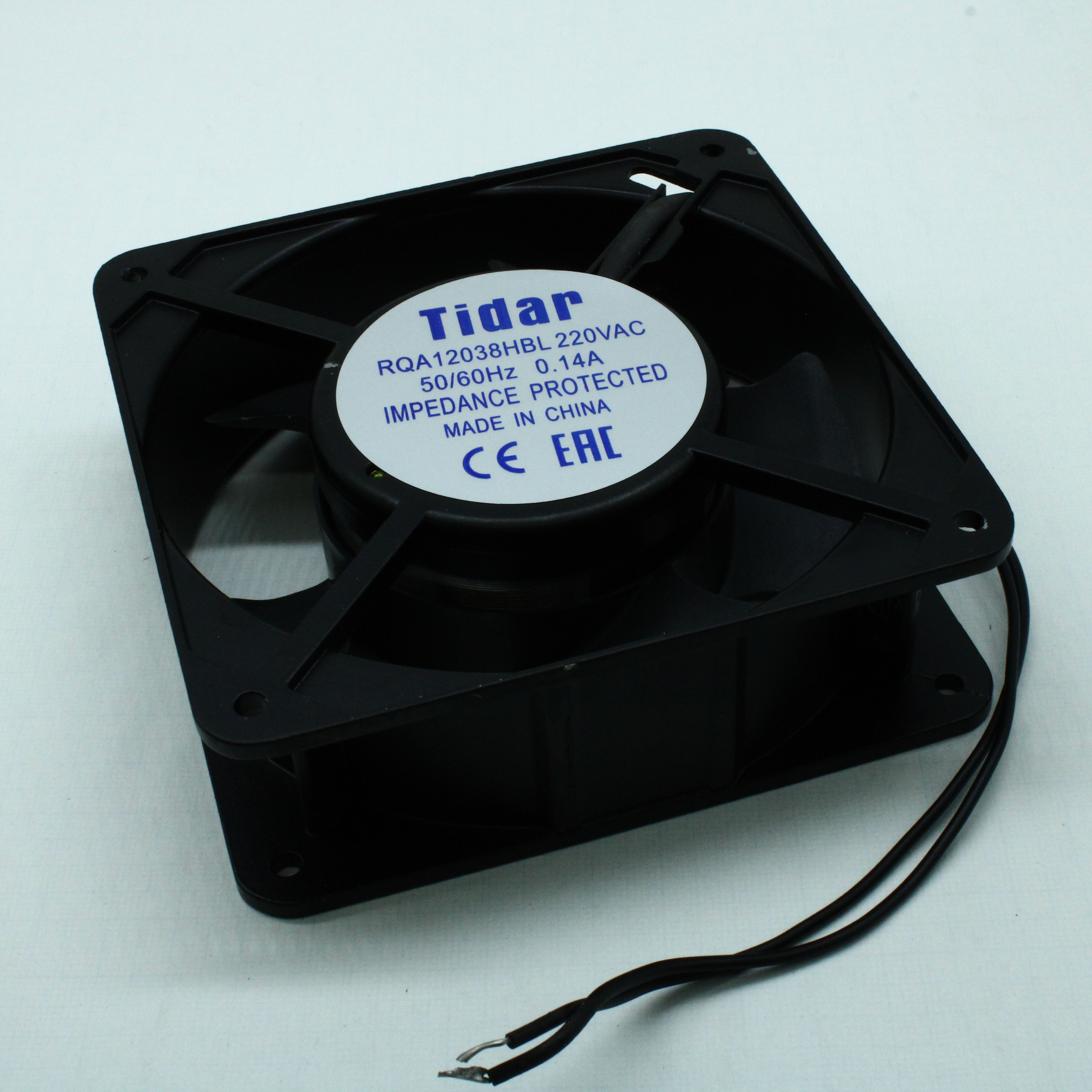 RQA 12038HBL 220VAC - Вентилятор 220В AC, 2650об/мин., 120х120х38мм, 153 м3/час, 42 дБ, подшипник качения, тип вывода - провод