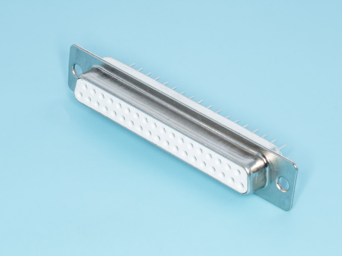 DBB-37F - Разъем 37 контактов, гнездо на плату, вертикальный