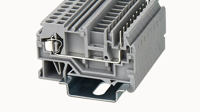 Клемма для разъемов WS2.5P-01P-11 - Клемма для подключения внешнего разъема, тип фиксации провода: пружинный, номинальное сечение: 2,5 мм кв., 22А, 500V, ширина: 5 мм, цвет: серый, тип монтажа: DIN35