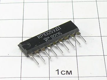 Микросхема КР1005УД1