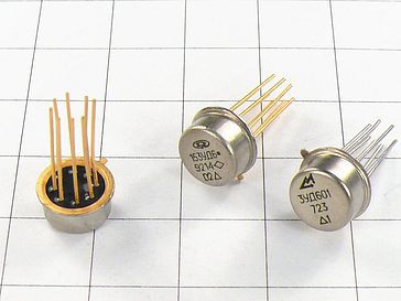 Микросхема 153УД601