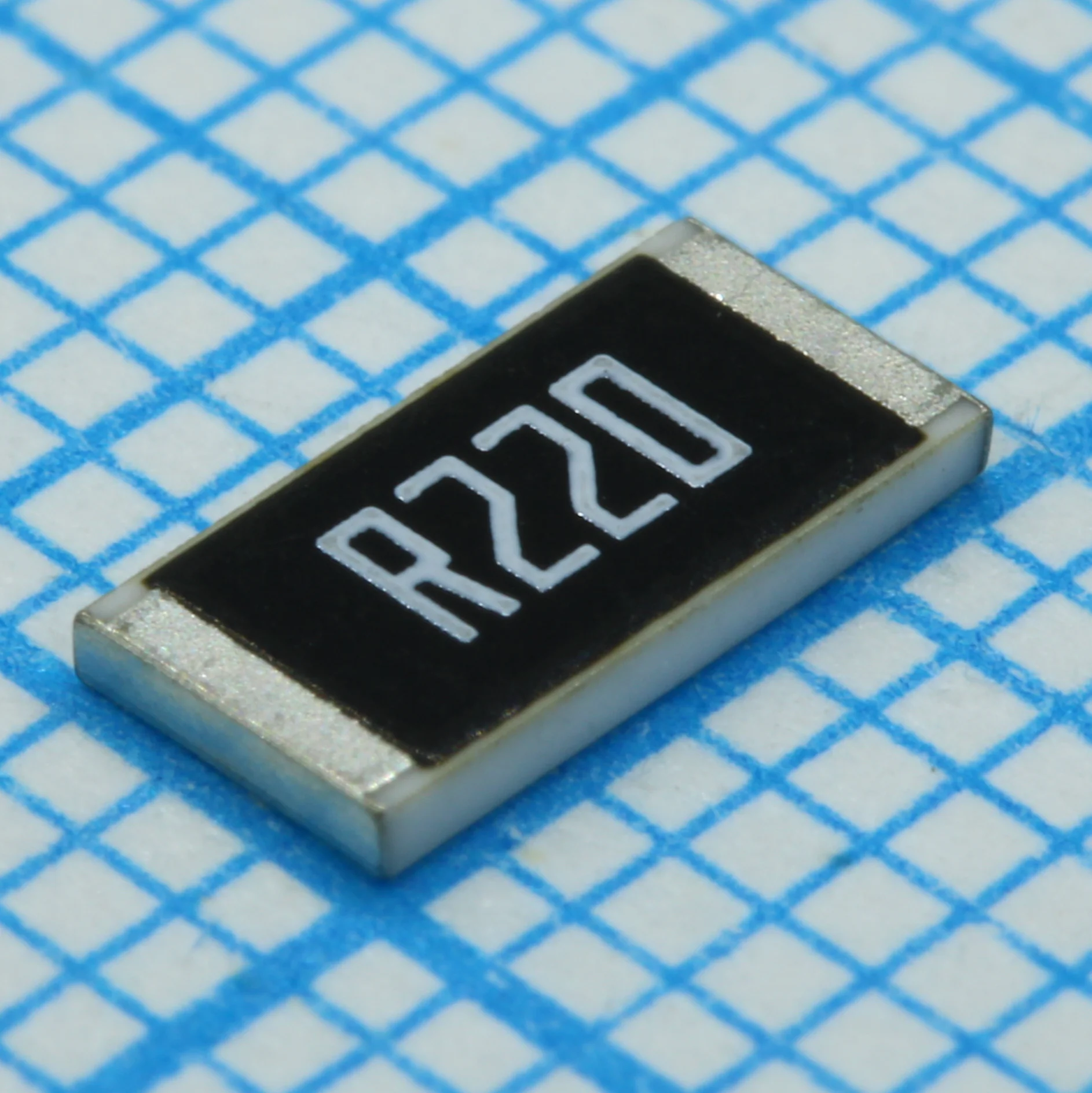 RLP73K3AR22JTE - Толстопленочный ЧИП-резистор 2512 0.22Ом ±5% 2Вт ±200ppm/°C лента на катушке