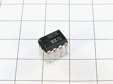 Микросхема КР140УД17Б