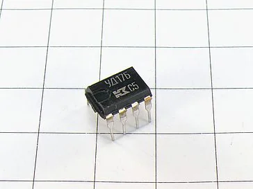 Микросхема КР140УД17Б