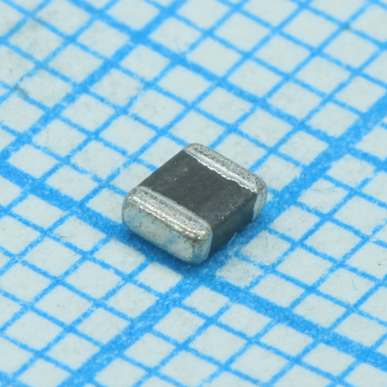 AIML0201-2R2M-1.3A - Многослойная индуктивность SMD на ферритовом сердечнике 1МГц 2,2мкГн ±20% 1300мА RDC 0,1Ом