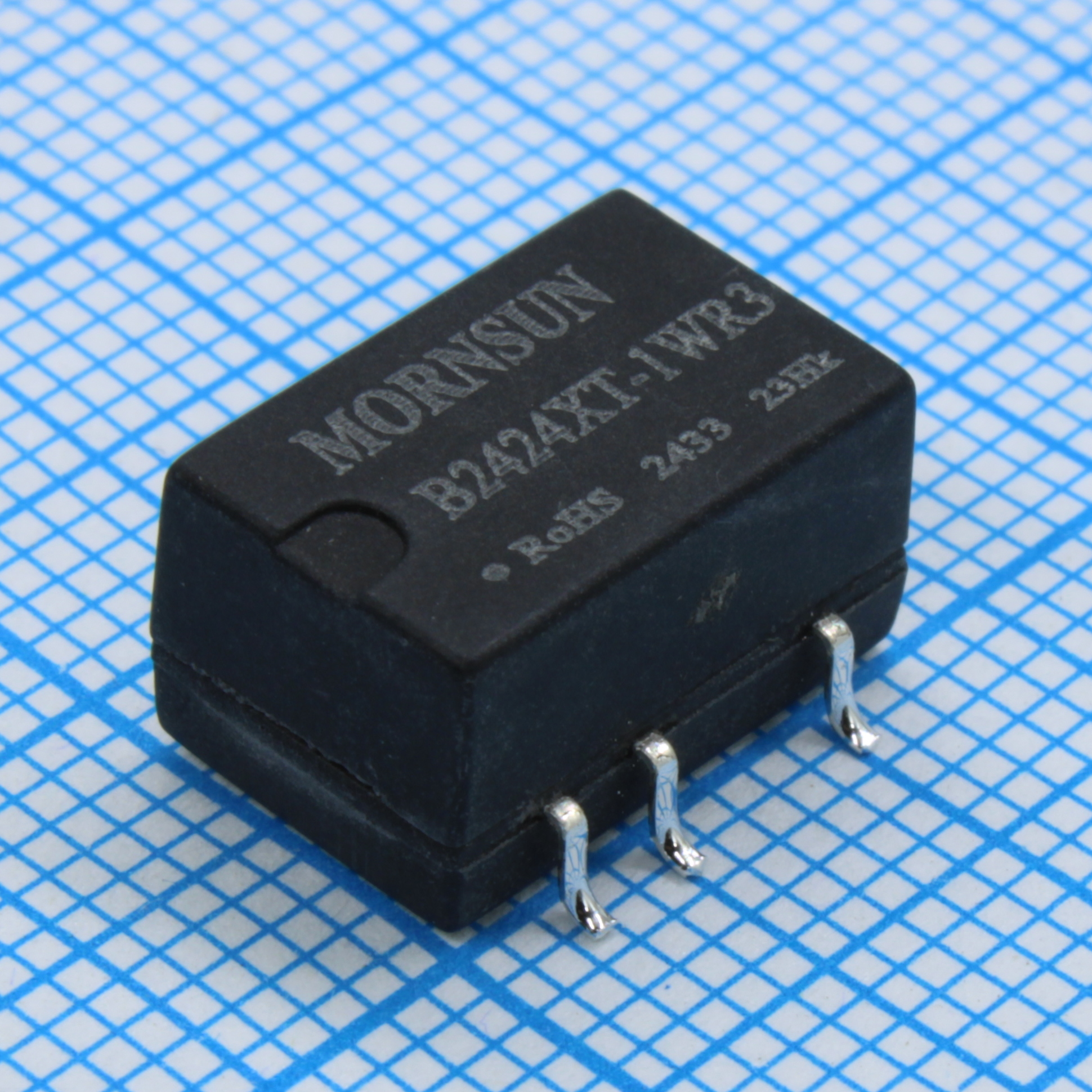 B2424XT-1WR3 - Преобразователь DC/DC мощность, Вт: 1 вход 24В выход 24В 42мА изоляция 1500В КПД 80%