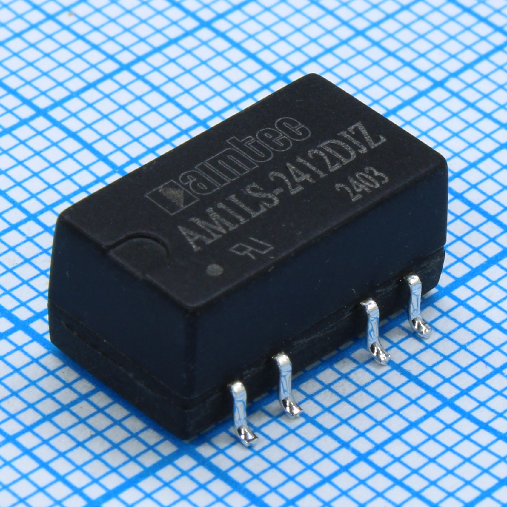 AM1LS-2412DJZ - DC/DC, 1Вт, вход 21.6…26.4В, выход ±12В/±0.005…0.042А, изоляция 1500В DC, КПД 83%, максимальная емкостная нагрузка не более ±220мкФ, для поверхностного монтажа, 15.24x11.4x7.25мм, -40…105°C, пластик