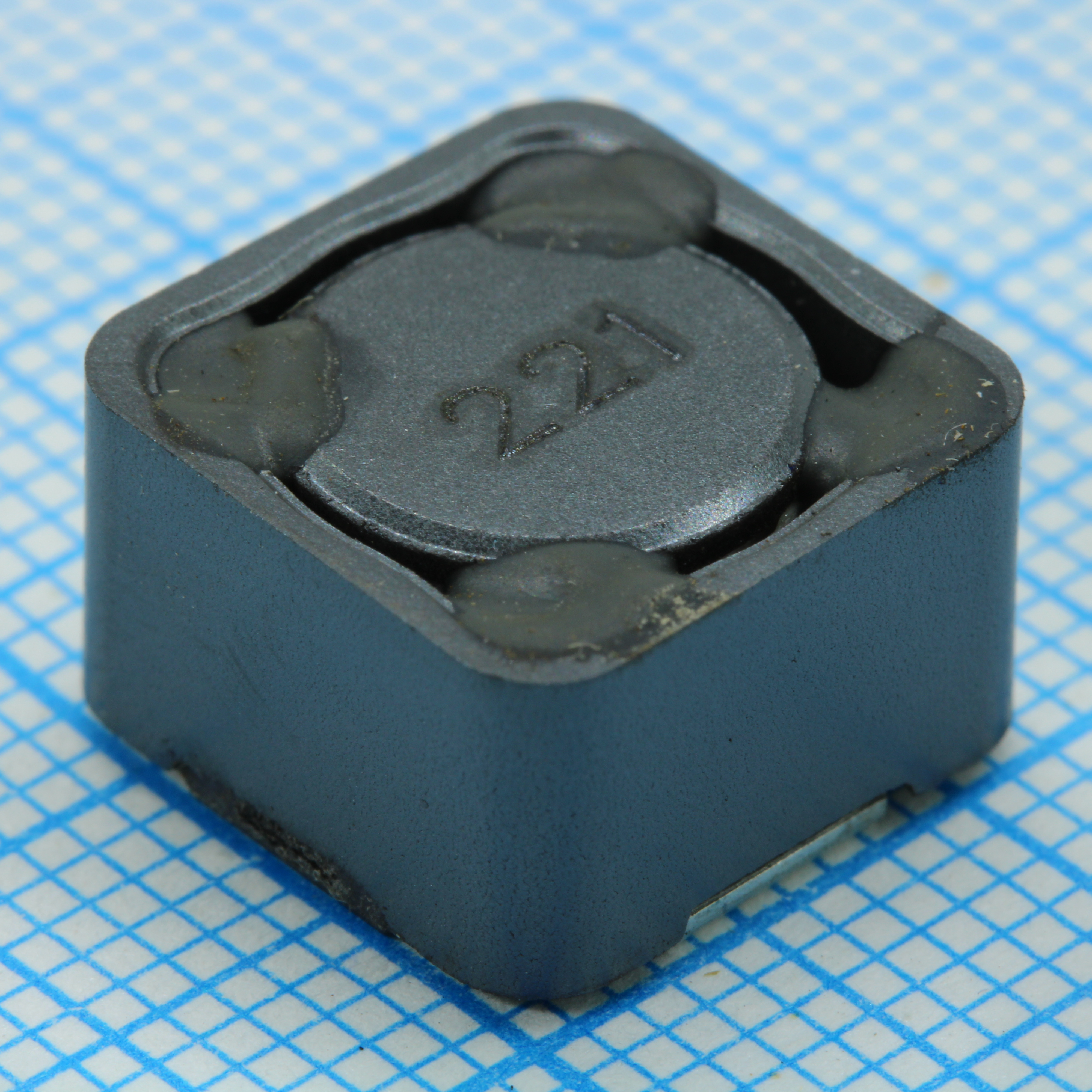 SRR1280-221K - Катушка индуктивности силовая проволочная экранированная 220мкГн ±10% 1кГц 24Q-Фактор феррит 1.63A 0.4Ом по постоянному току лента на катушке