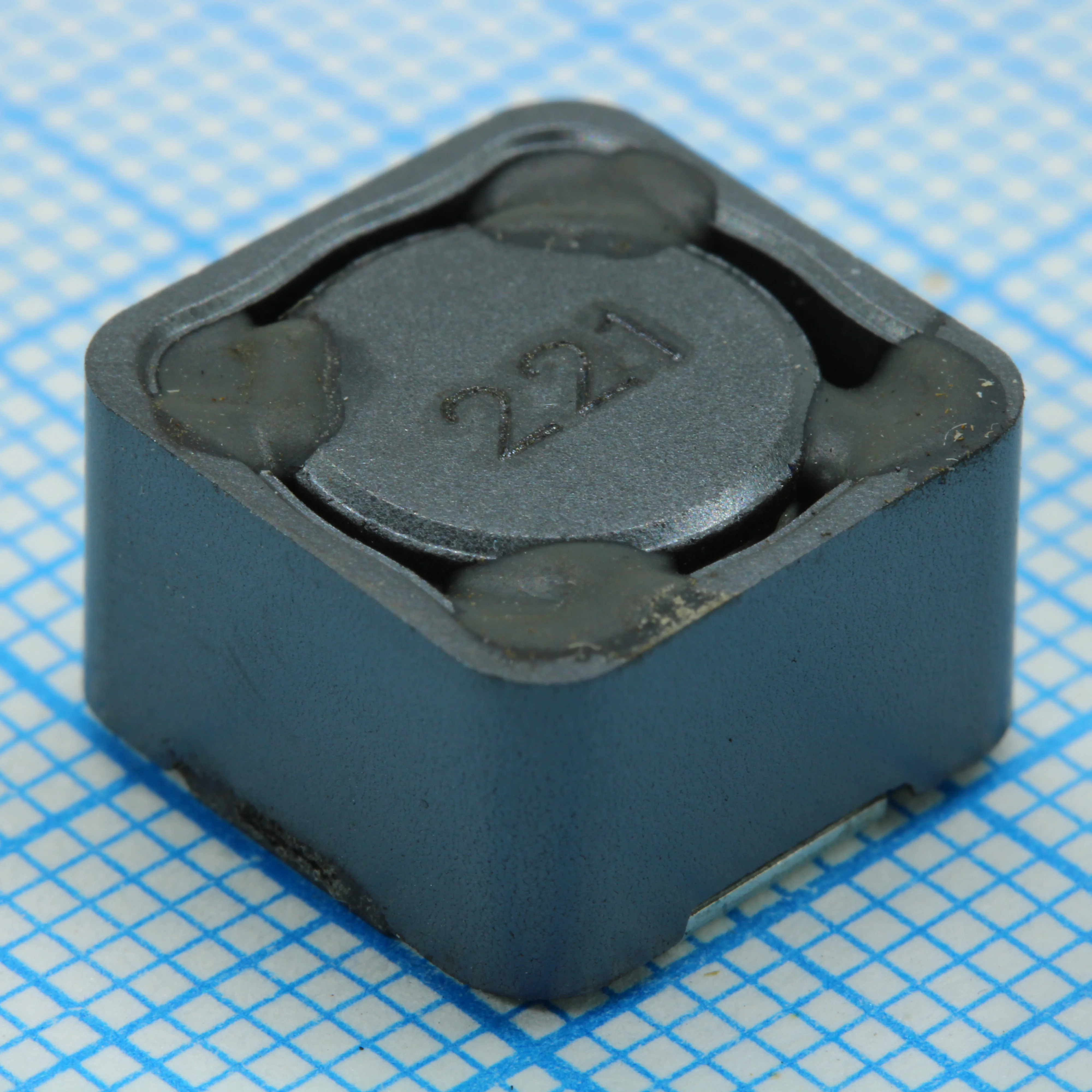 SRR1280-221K - Катушка индуктивности силовая проволочная экранированная 220мкГн ±10% 1кГц 24Q-Фактор феррит 1.63A 0.4Ом по постоянному току лента на катушке