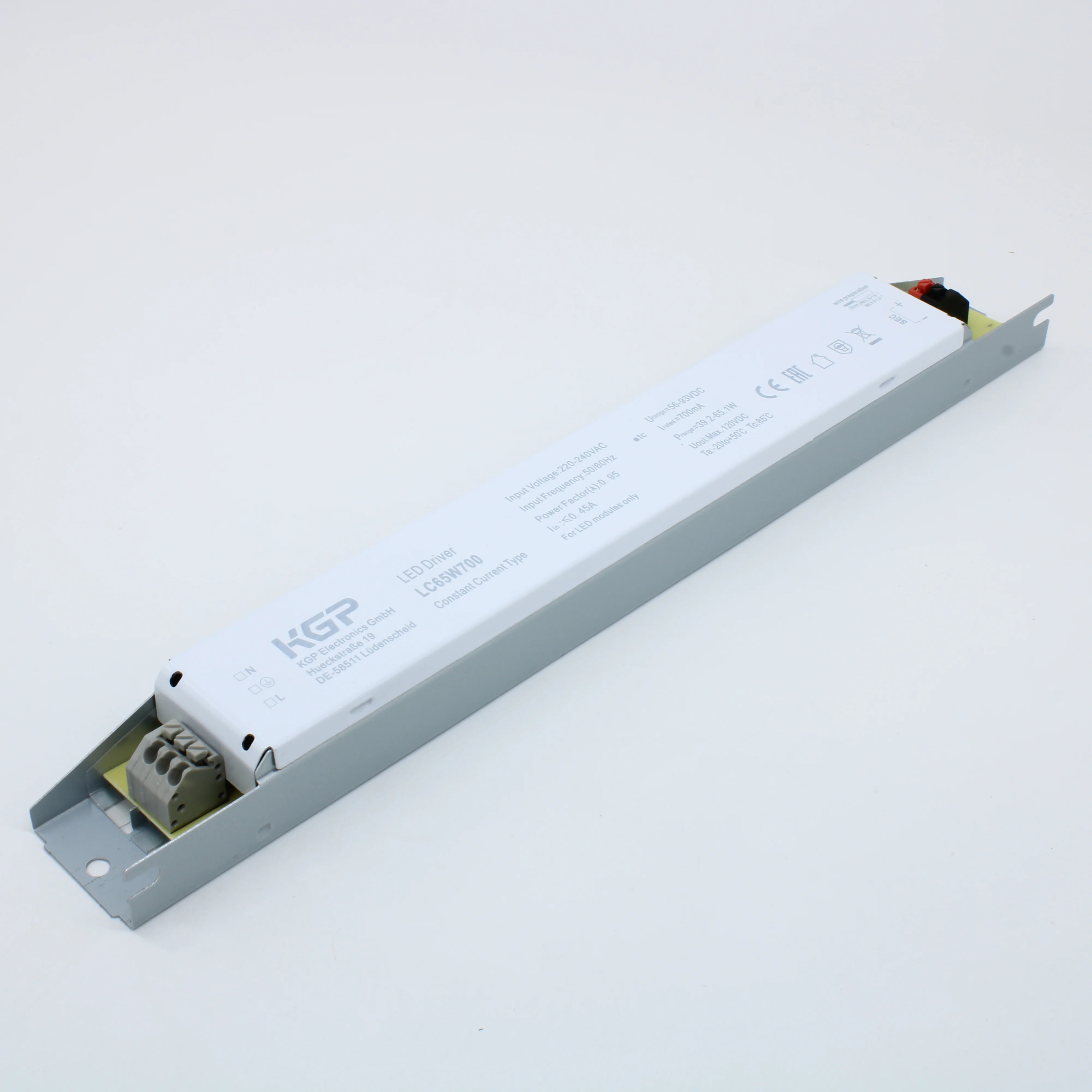 LC65W700 - AC-DC, 65Вт, стаб.тока, вход 176…264В AC, 50/60Гц, 176…280В DC, выход 700мA/56…93В, ККМ, изоляция 3000В AC/1мин, в кожухе 250х30х21мм, -20…+50°С, IP20, защиты SCP, OLP, NLP (все с автовосстановлением)