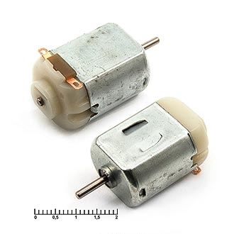 F130-13180  5.0V - Электродвигатель 5V 0,61Вт, 6050/4800об/мин 25х20х15мм вал 2х10мм
