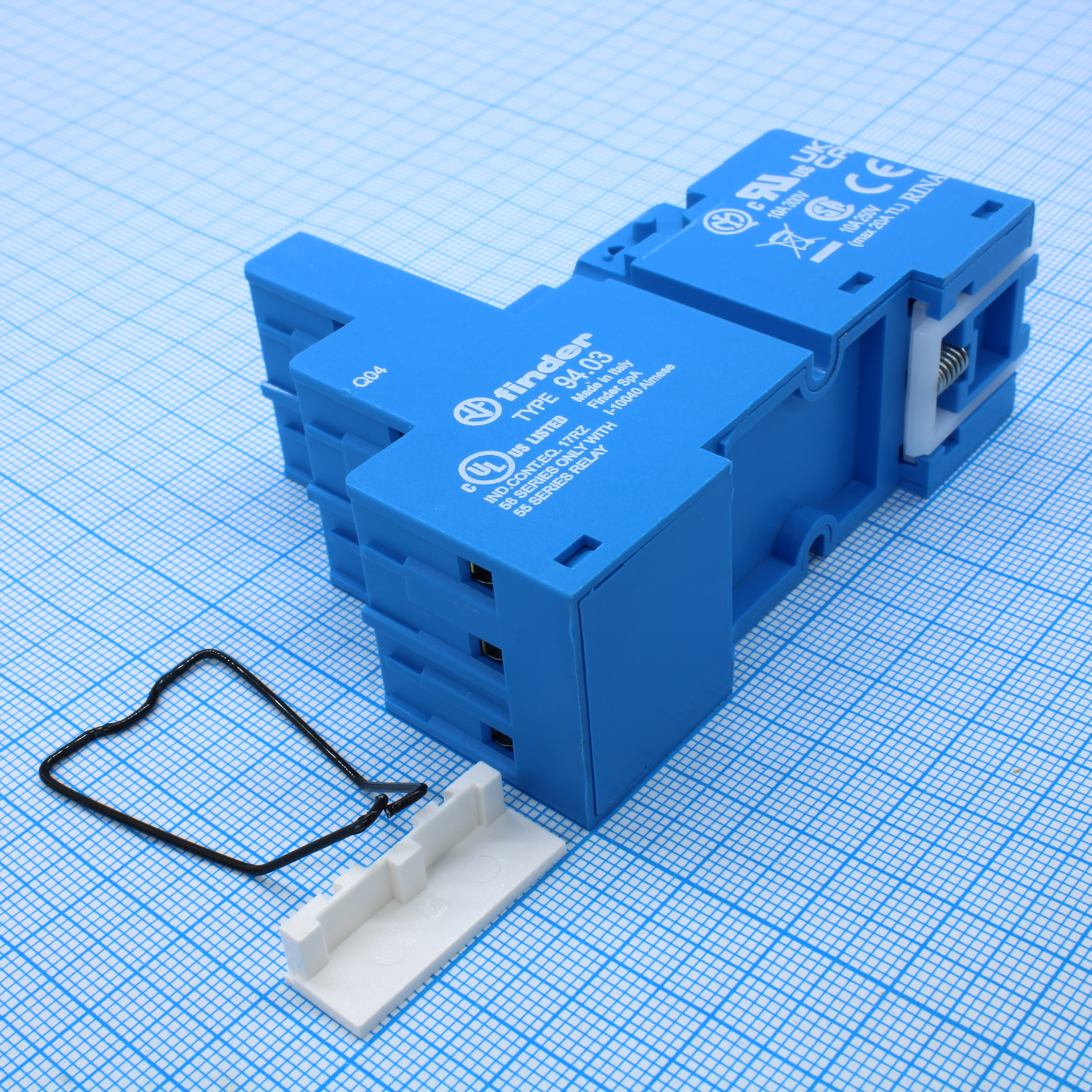 94.03SMA - Розетка для реле