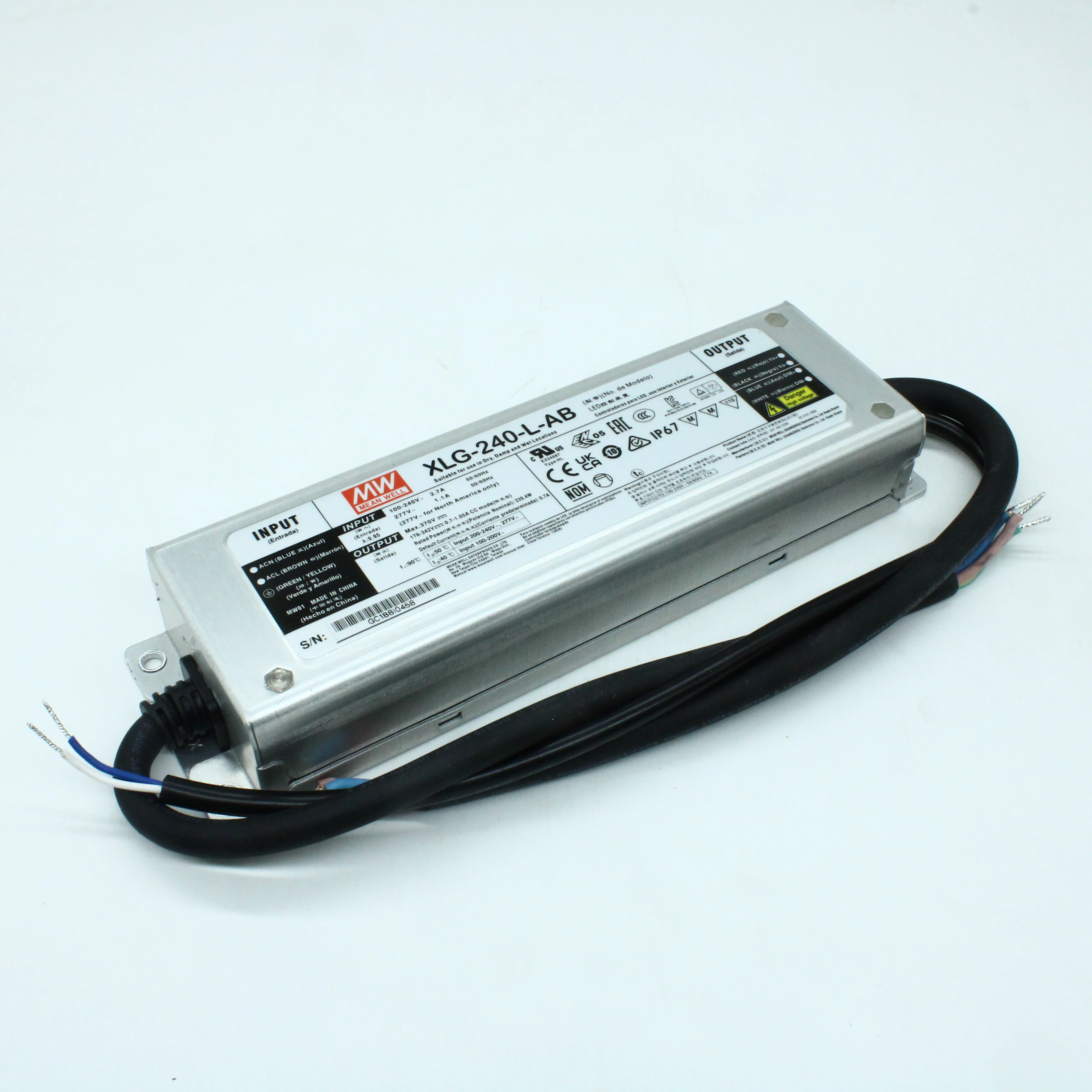 XLG-240-L-AB - AC-DC, 239.4Вт, стабилизатор тока, IP67, вход 100…305В AC, 47…63Гц, ККМ, выход 700…1050мА/178…342В (режим пост. мощности), изоляция 3750В AC, в кожухе 219х63х35.5мм, -40…+90°С (корпус), встр. потенциометр, димминг 3 в 1