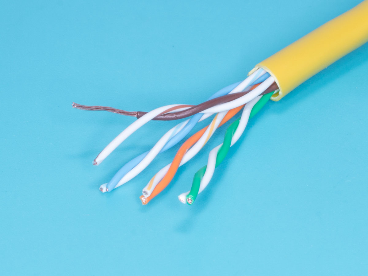 UTP4-24SR5/E Y - Кабель Витая пара 8 проводов, кат. 5е, многожильный, (PCnet),  бухта 300м, желтый