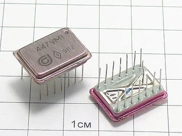 Микросхема 447УМ1