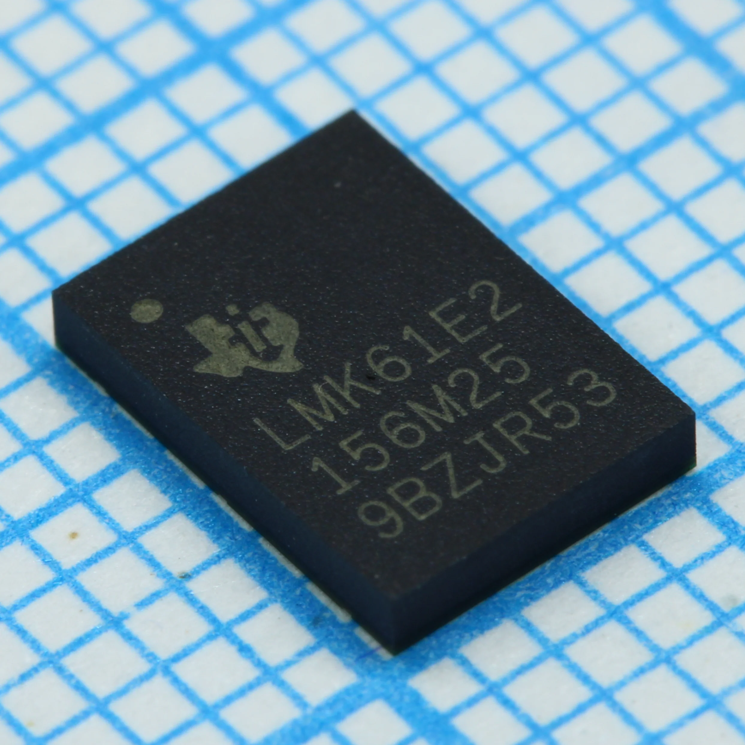 LMK61E2-156M25SIAR - Генератор кварцевый 156.25МГц ±50ppm 55% питание 3.3В 6-Pin QFM SMD лента на катушке