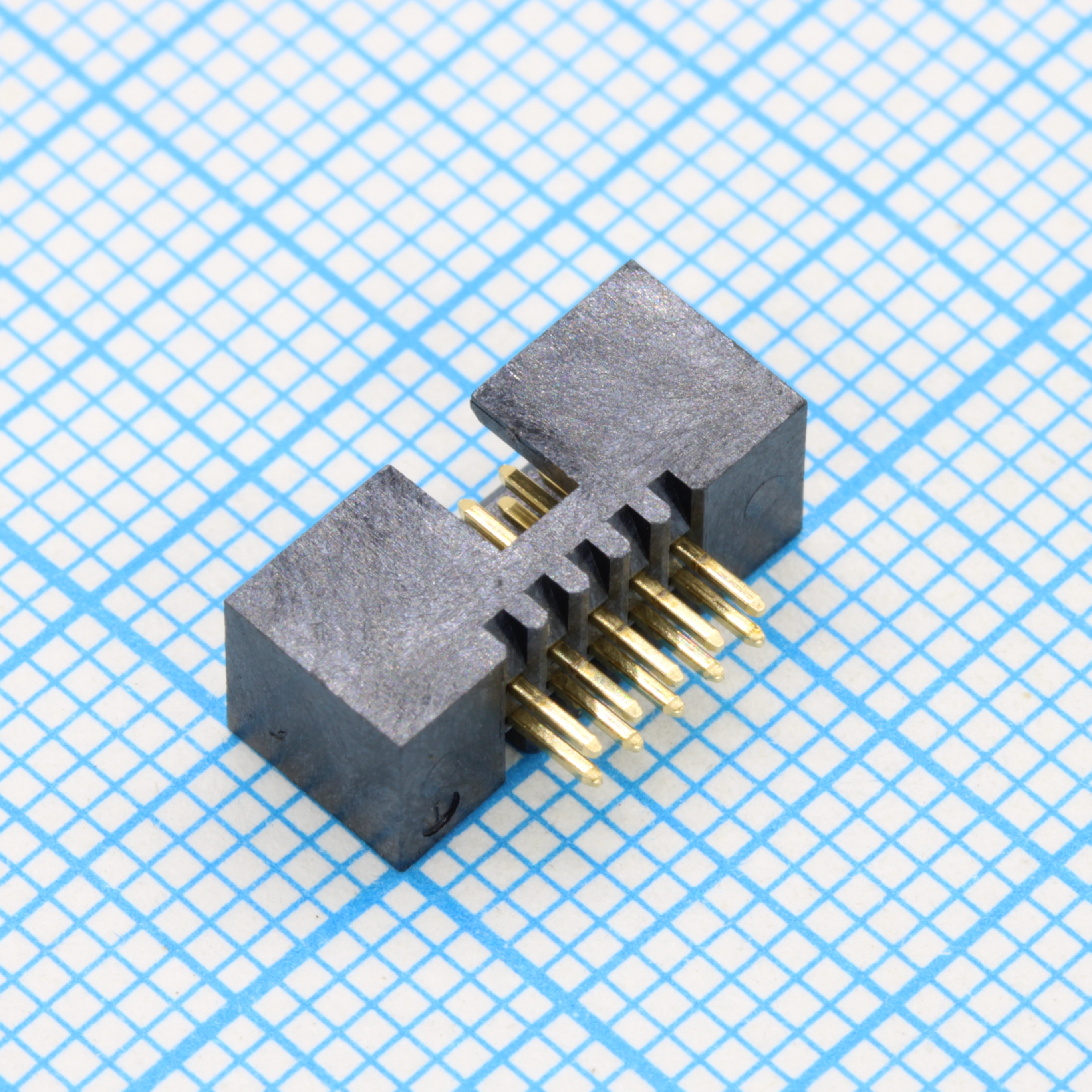 20021511-00010T4LF - Сокет RCP 10 контактов шаг 1.27мм SMD серия Minitek® лента на катушке