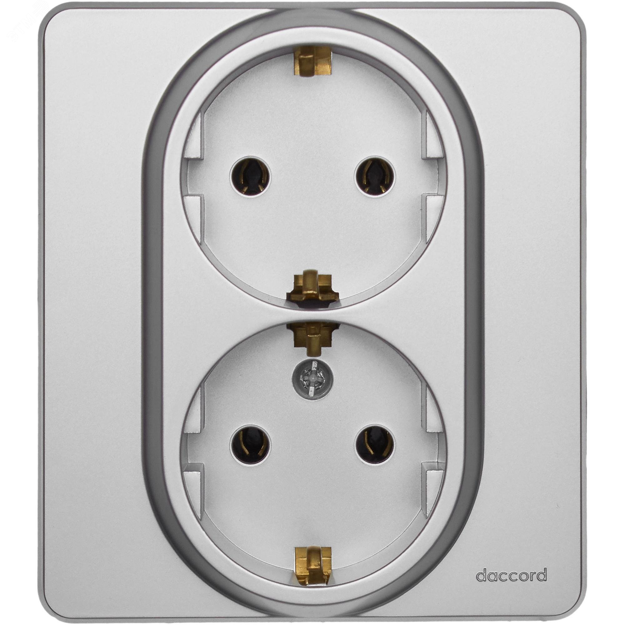 Розетка Inspiria 16А 250В 2х2P+E немецк. стандарт алюм. Leg 673752