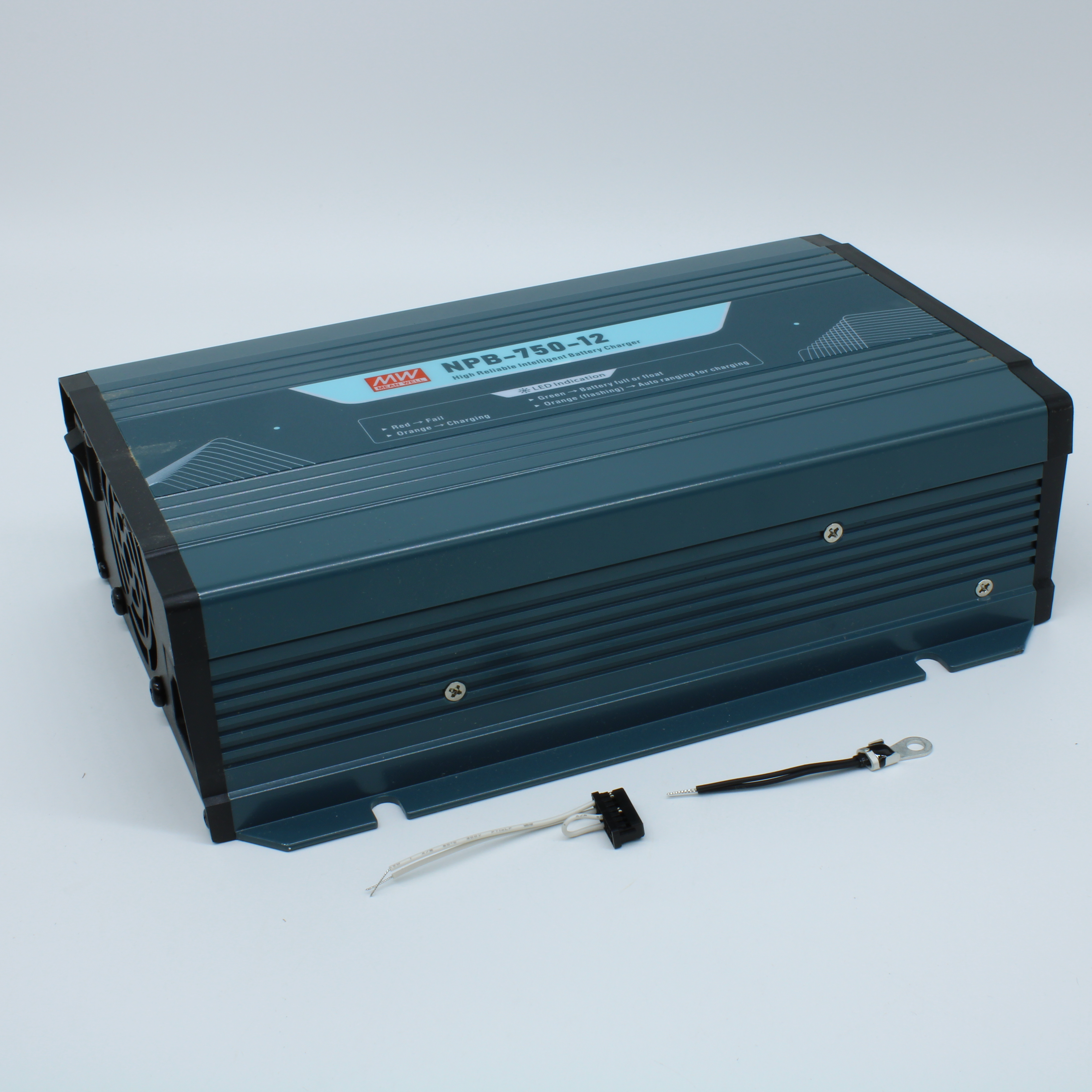 NPB-750-12 - AC/DC зарядное устройство, 14.4V/43A, вход 90…264VA C, 47…63Гц /127…370В DC, изоляция 3000В AC, PFC, CAN, программируемый, для свинцовых (обслуживаемых, гелевых, AGM) и Li-ion (Fe, Mn), 4 стадии заряда, 230*158*67мм, -30…+70°С