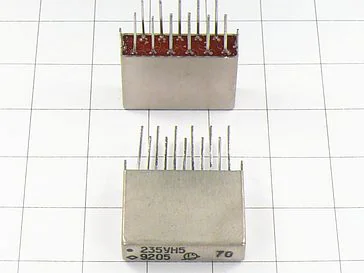 Микросхема 235УН5