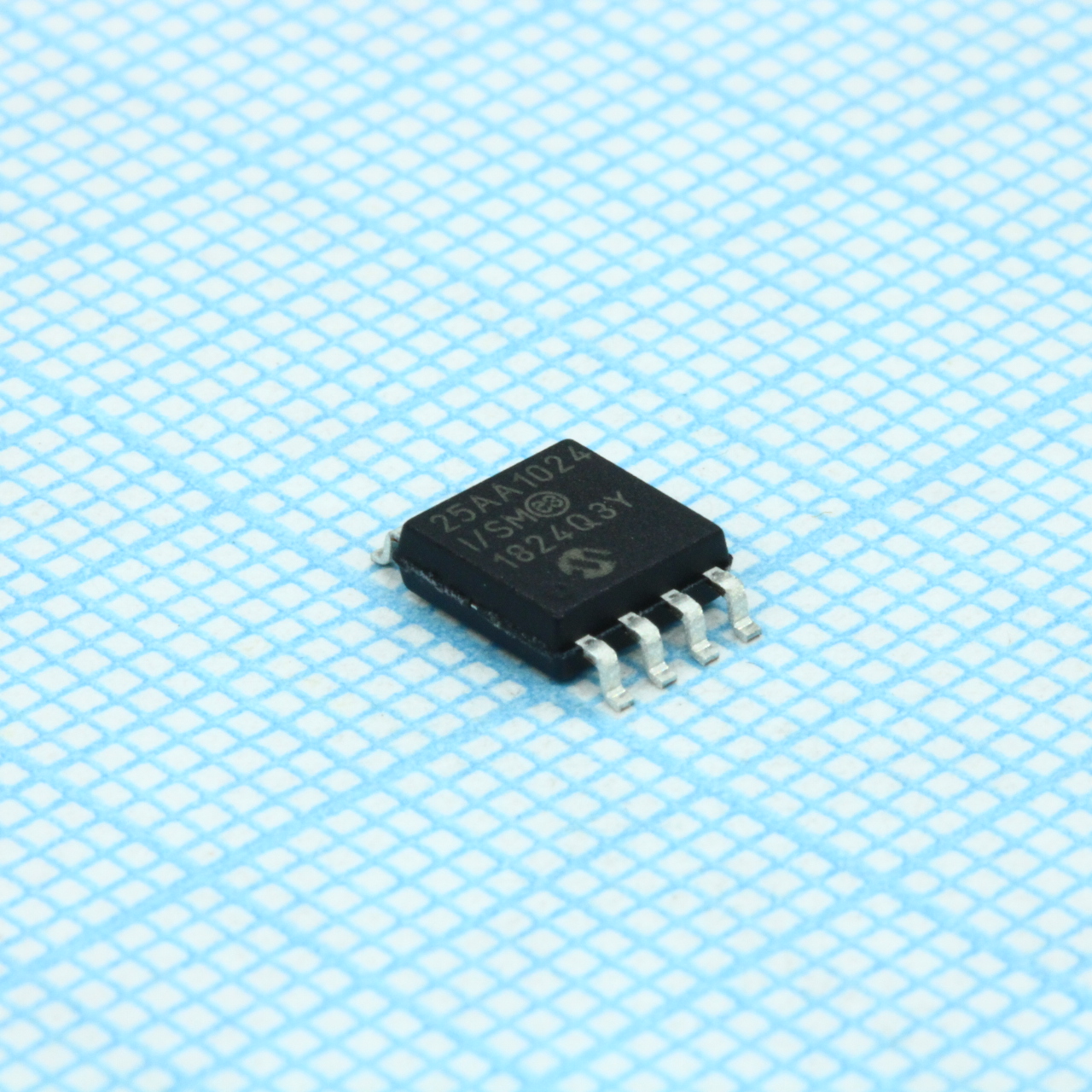 25AA1024T-I/SM - ЭППЗУ 1 Mбит (128K x 8) электропитание 5.5В шина SPI для поверхностного монтажа SOIJ-8