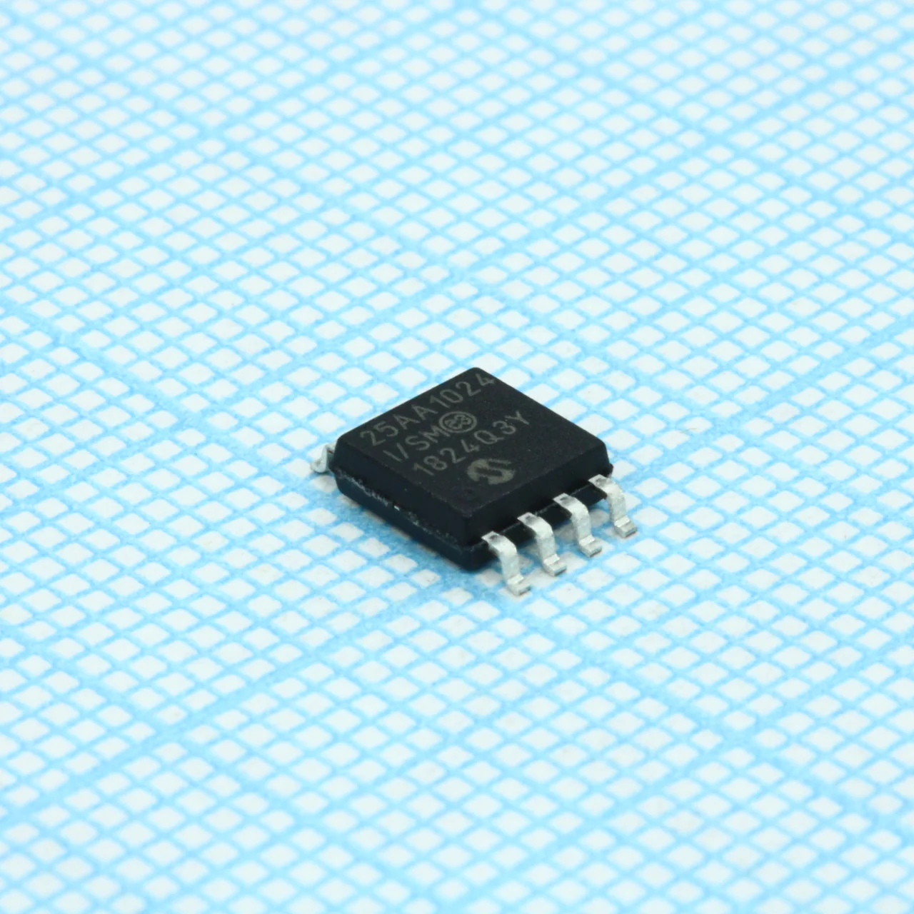 25AA1024T-I/SM - ЭППЗУ 1 Mбит (128K x 8) электропитание 5.5В шина SPI для поверхностного монтажа SOIJ-8