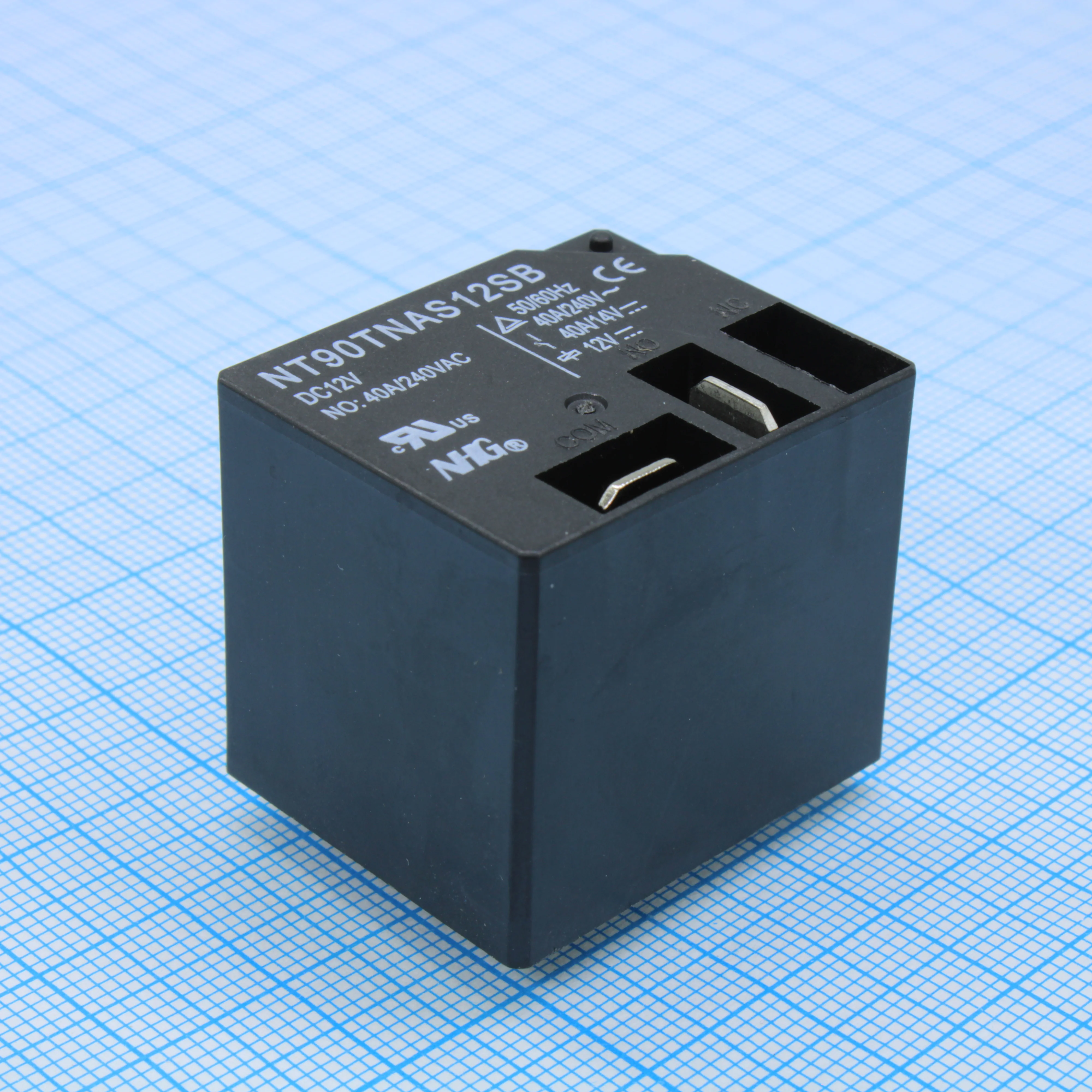 NT90T-N-A-S-DC12V-S-B-0.9 - Реле сигнальное 40А один контакт на замыкание катушка 12В 0.9Вт