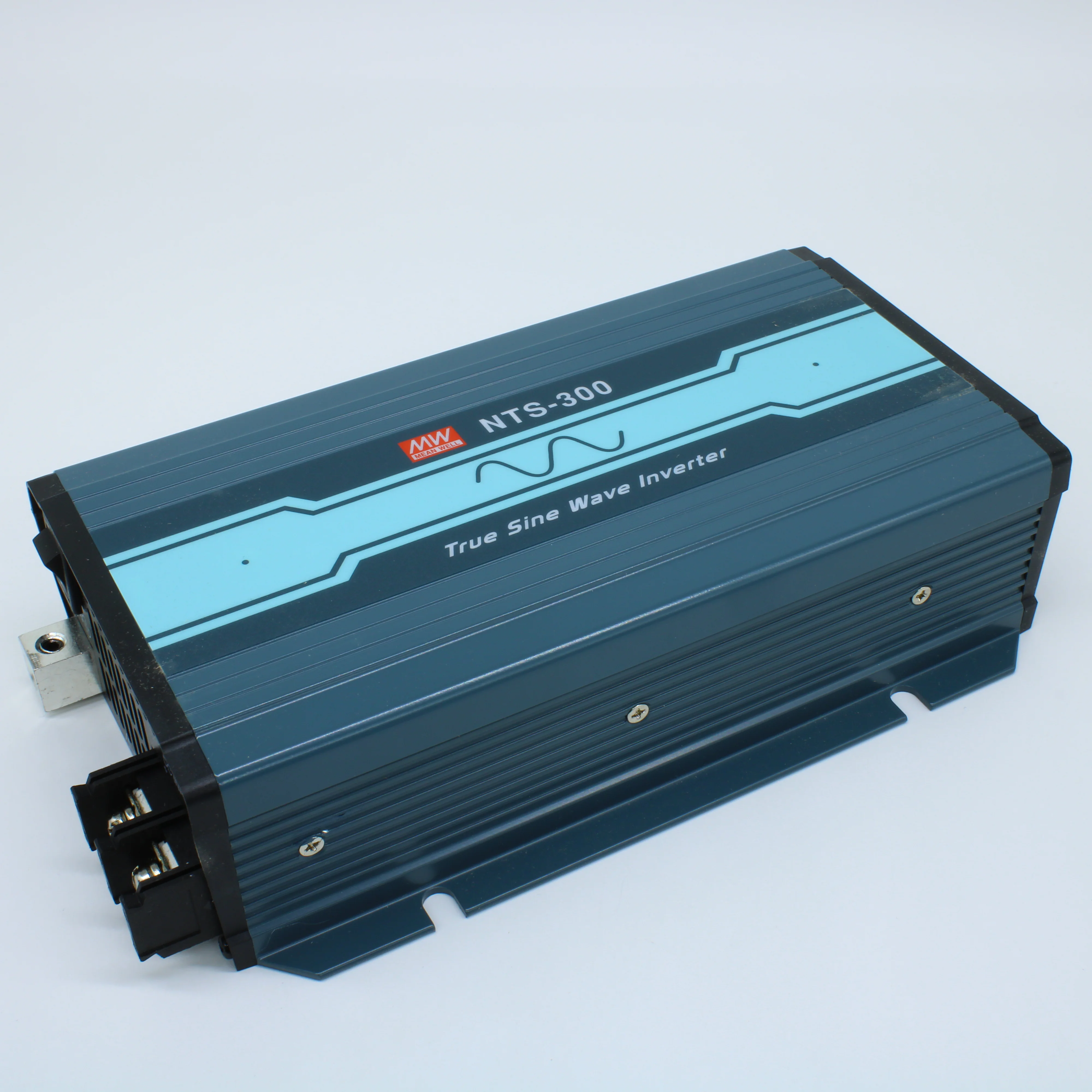 NTS-300-212EU - DC-AC, 300Вт, Рпик=450Вт, Uвх=10…16.5В DC, Uвых=200/220/230/240В АС, КГИ<3%, КПД 92%, изоляция 3000В AC, в кожухе 210х130х55мм, -25…+65°С
