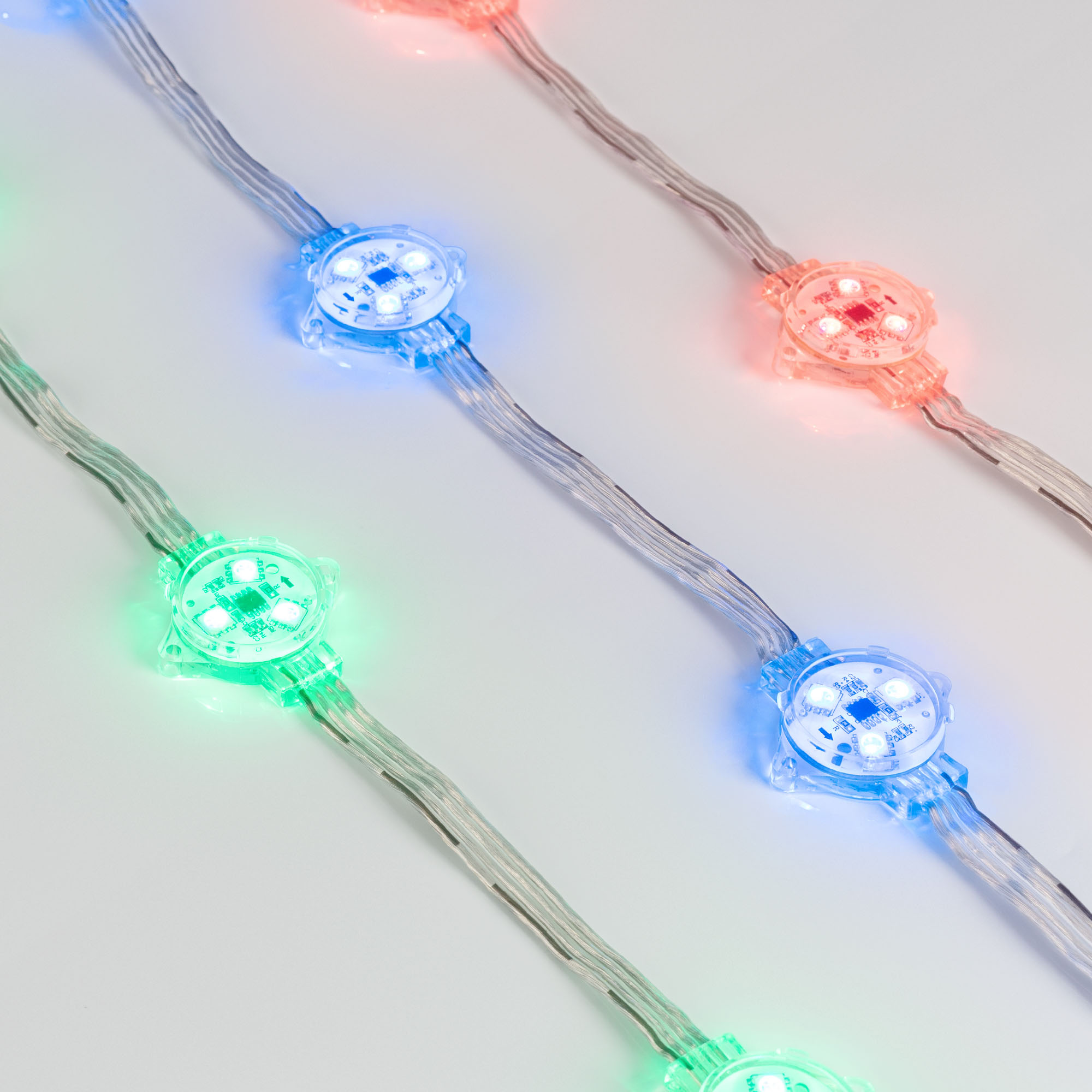 Модуль управляемый VISOR-SPI-5060-3-12V RGB 120deg (D30x16mm, 0.75W, IP68) 029377 - Управляемый светодиодный модуль SPI с держателем, RGB, микросхема ТМ 1914, напряжение 12 В, мощность 0.75 Вт, 3 светодиода SMD 5060, угол 120°. Создание медиафасадов. Функ