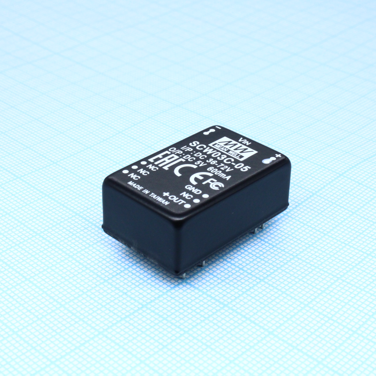 SCW03C-05 - Преобразователь DC/DC, на печатную плату, 3Вт вход 36...72В, выход 5В 600мА