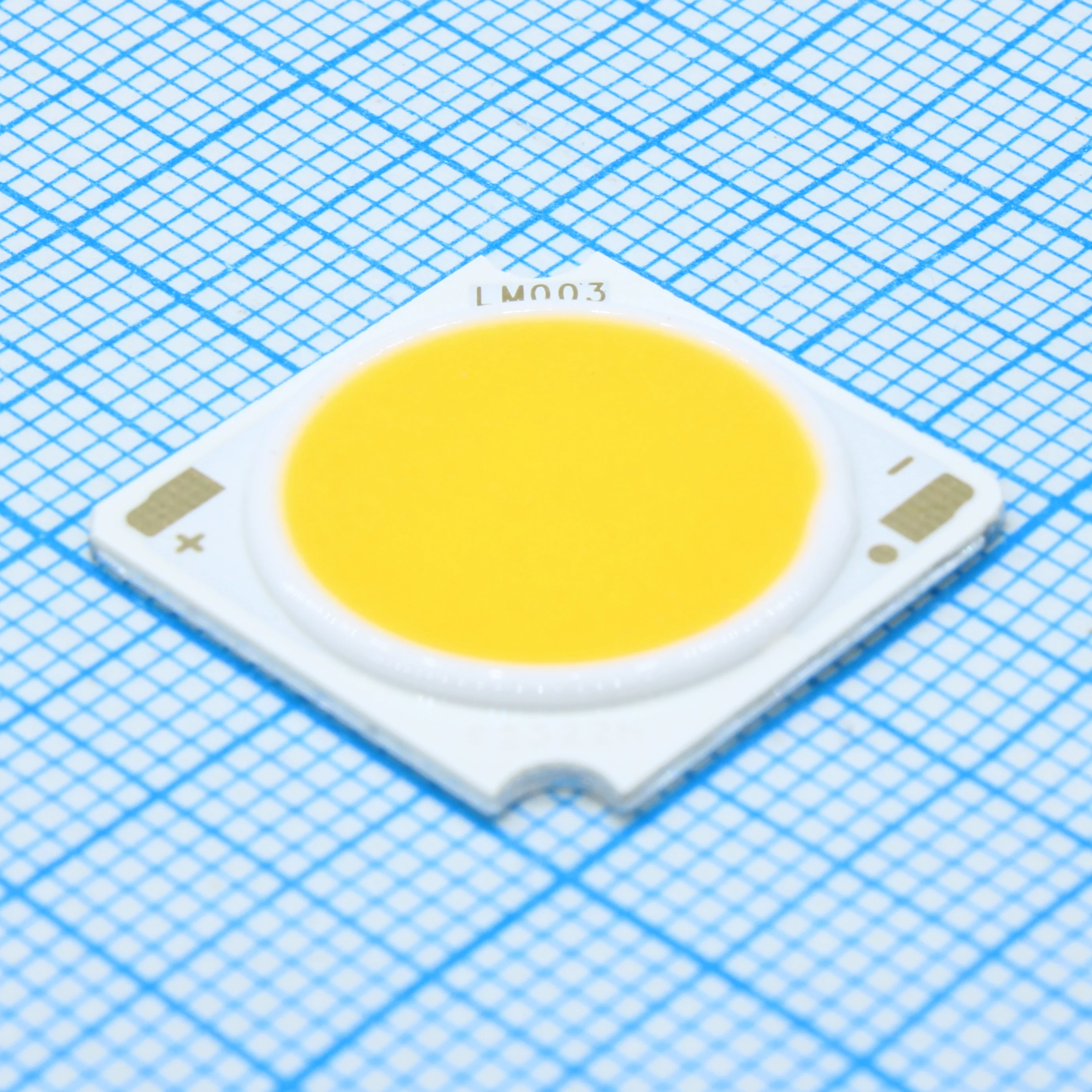 HL-LMH03D90W-17B8C12(Ra4)-S (4000K) - 44W COB/ 4000K/ 34v/ 3535Lm @ 720mA / Ifmax=1200mA/ CRI=90/ 19x19x1,6mm/ 120°