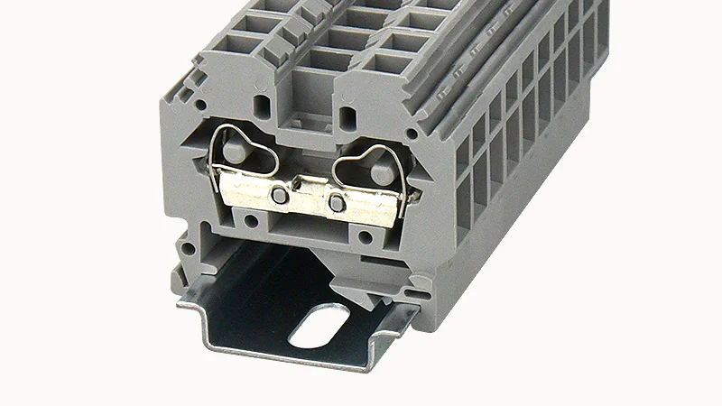 Проходная клемма WS6-SD-01P-11 - Проходная клемма, тип фиксации провода: пружинный, номинальное сечение: 6 мм кв., 41A, 800V, ширина: 8 мм, цвет: серый, тип монтажа: DIN35