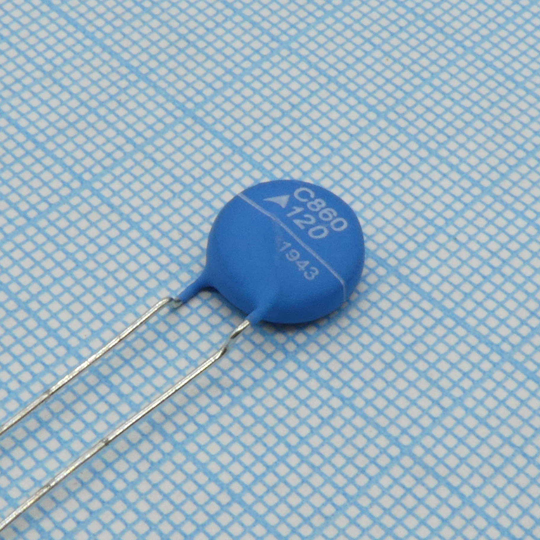 B59860C0120A070 - PTC-термистор (позистоp) 15Ом 230В